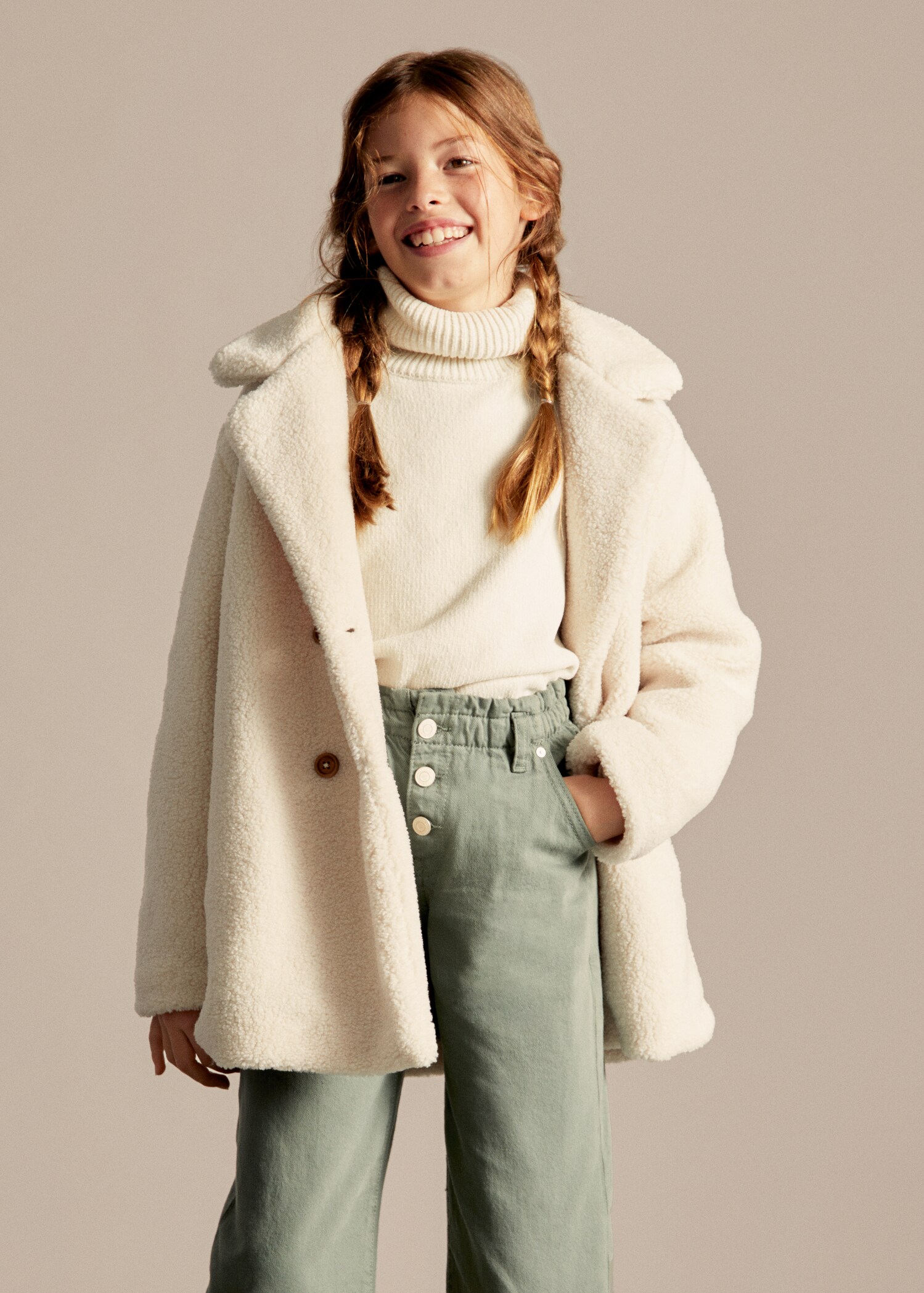 Faux shearling coat - Details of the article 5