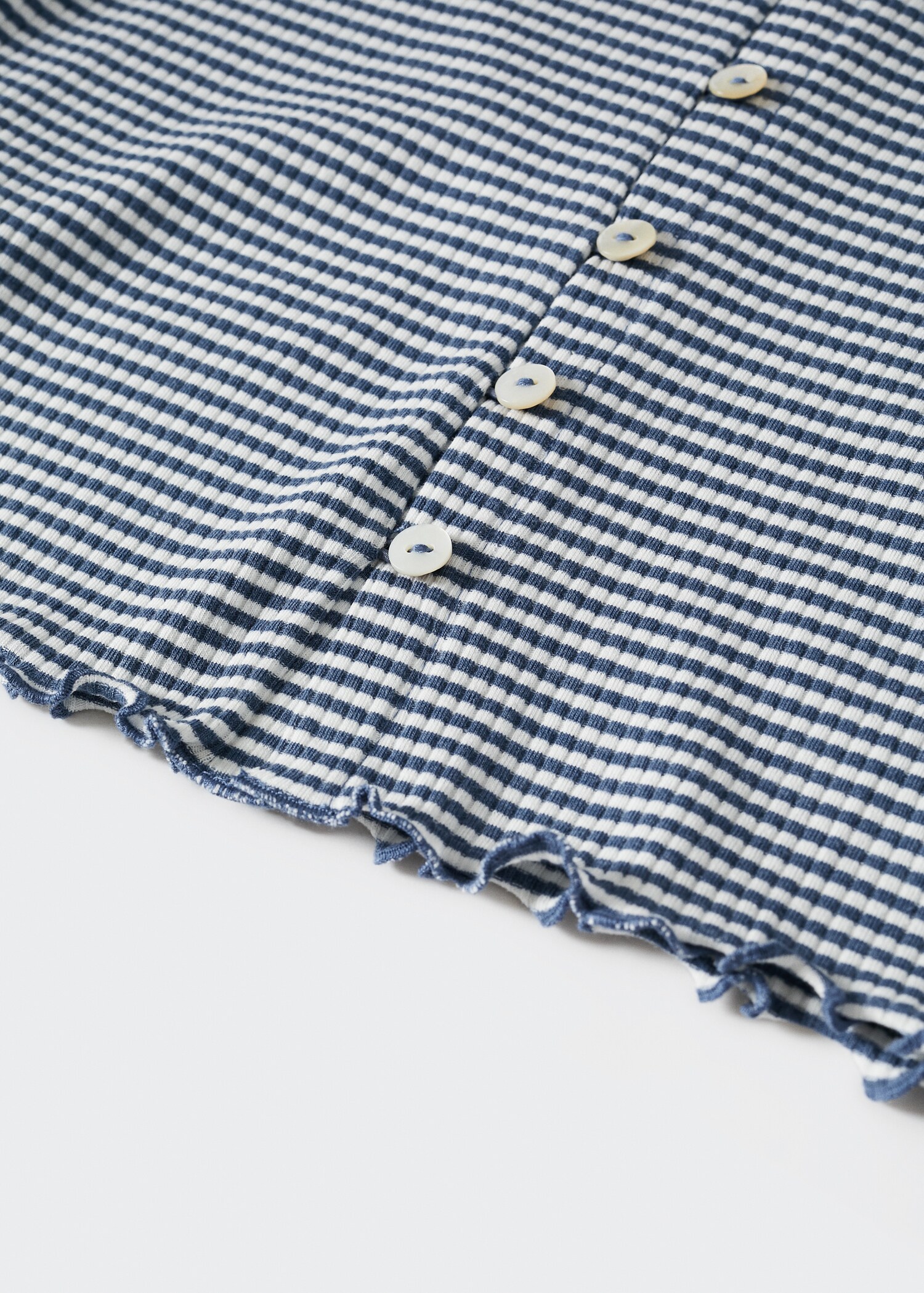 Striped T-shirt - Details of the article 8