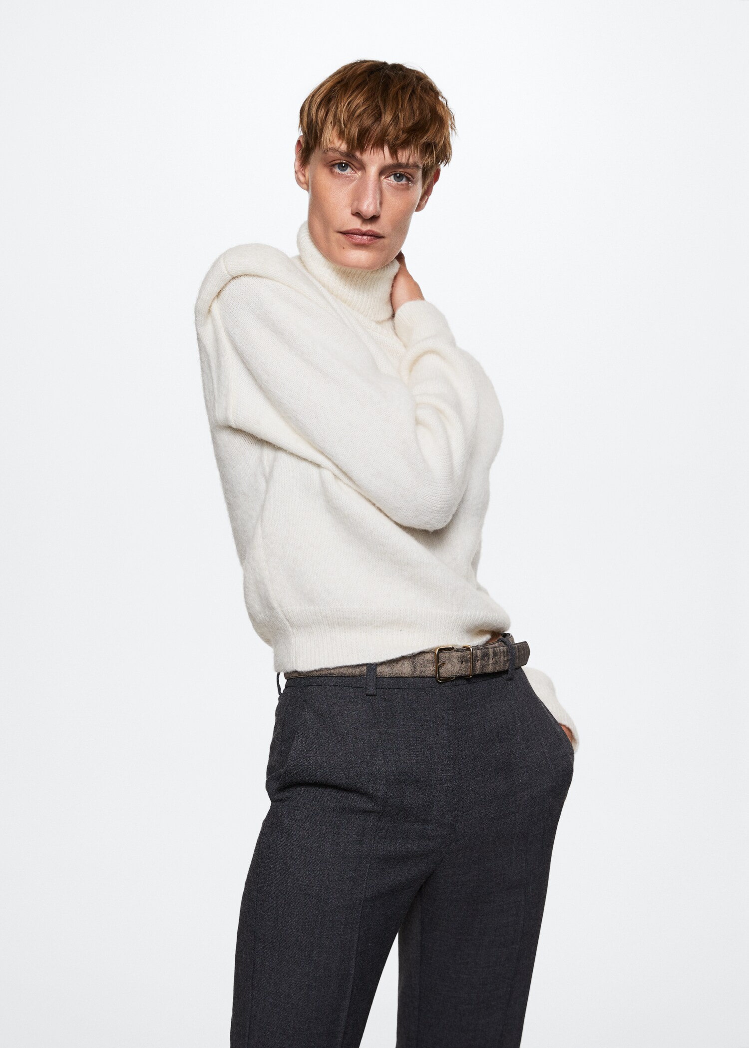 Knitted sweater with shoulder pads  - Medium plane