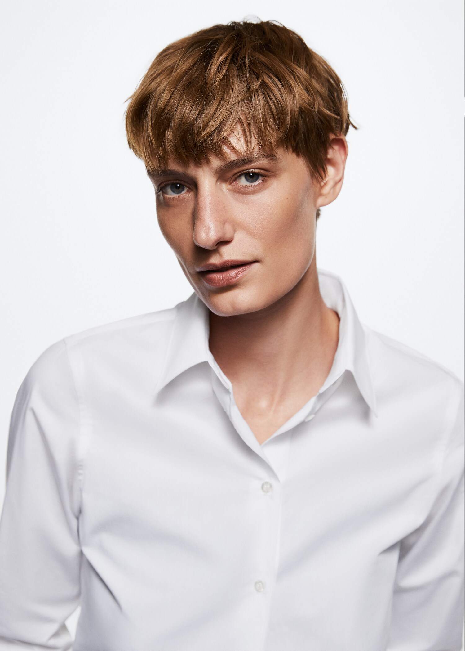 Regular-fit poplin shirt  - Details of the article 2