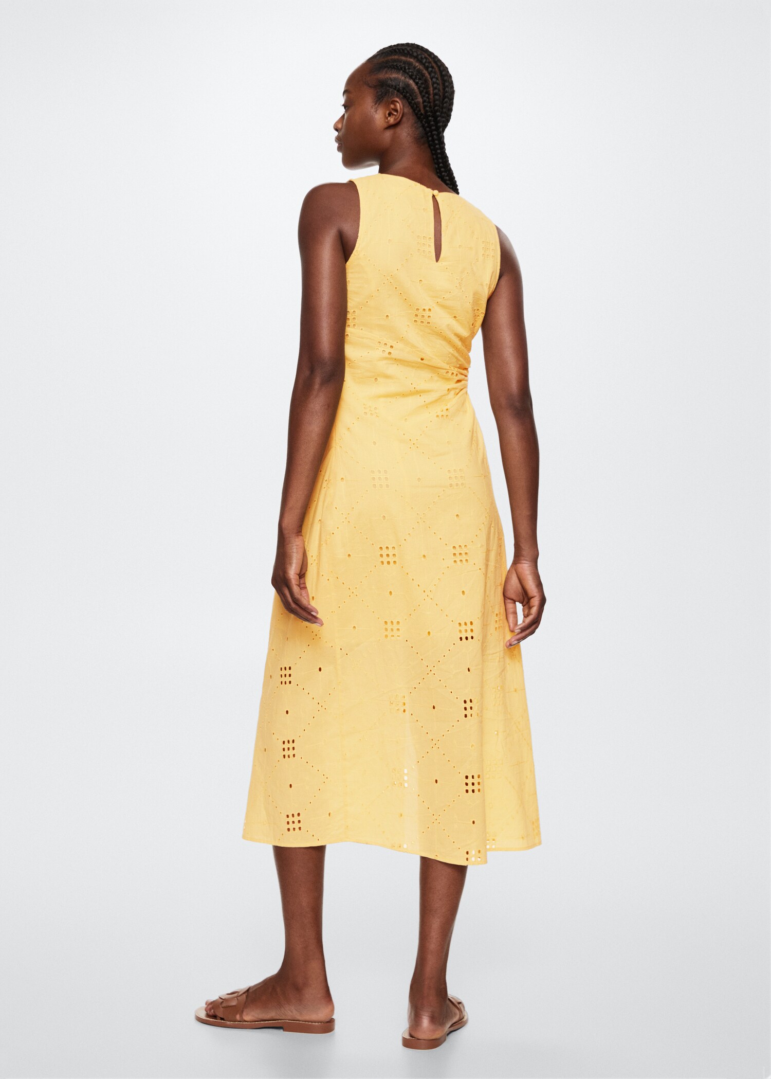 Ruched detail dress - Reverse of the article