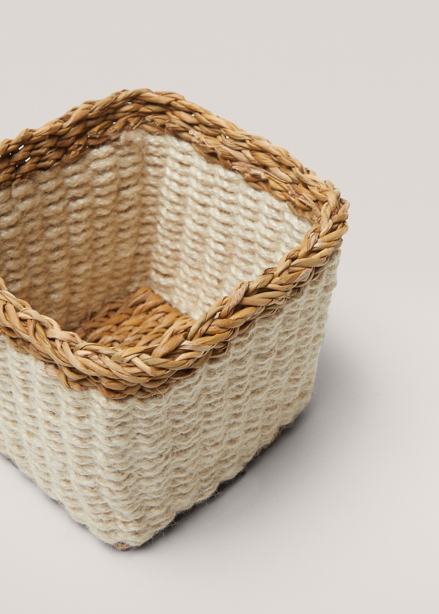 Korb aus Naturfasern 14 x 14 cm - Detail des Artikels 2