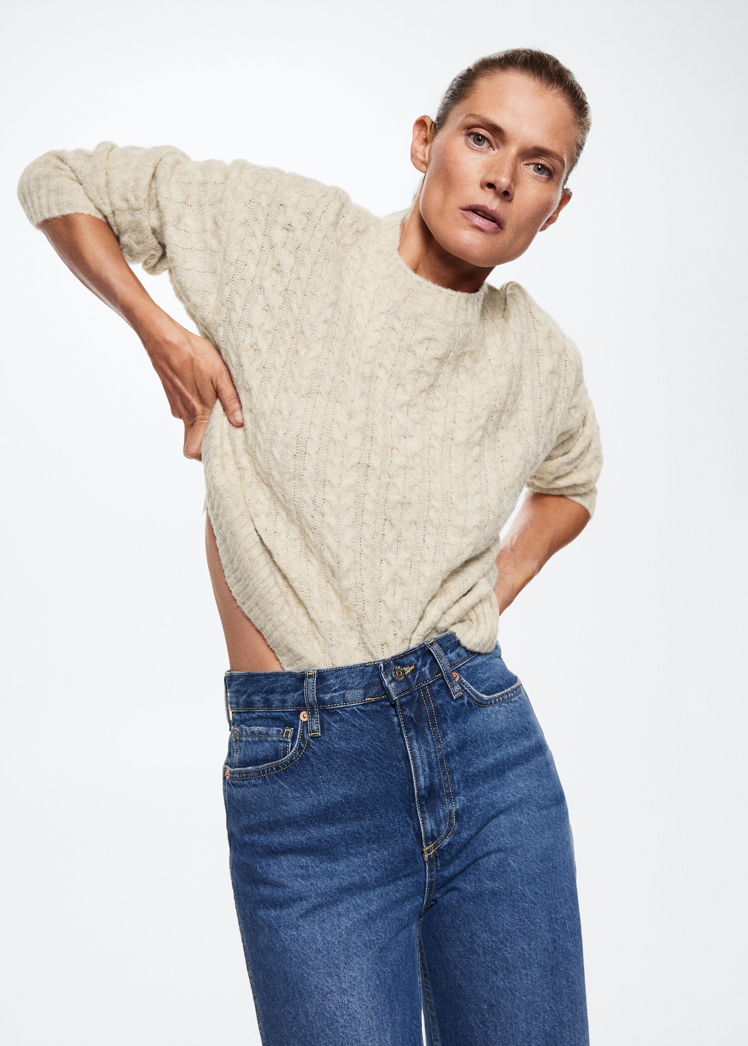 Pullover mit Zopfmuster - Mittlere Ansicht