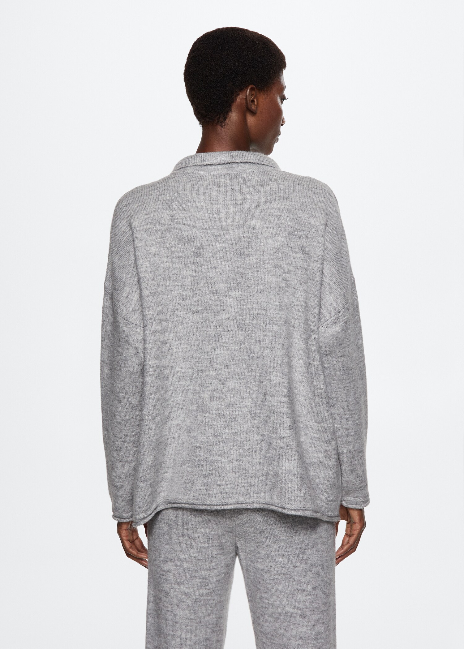 Polo neck sweater - Reverse of the article