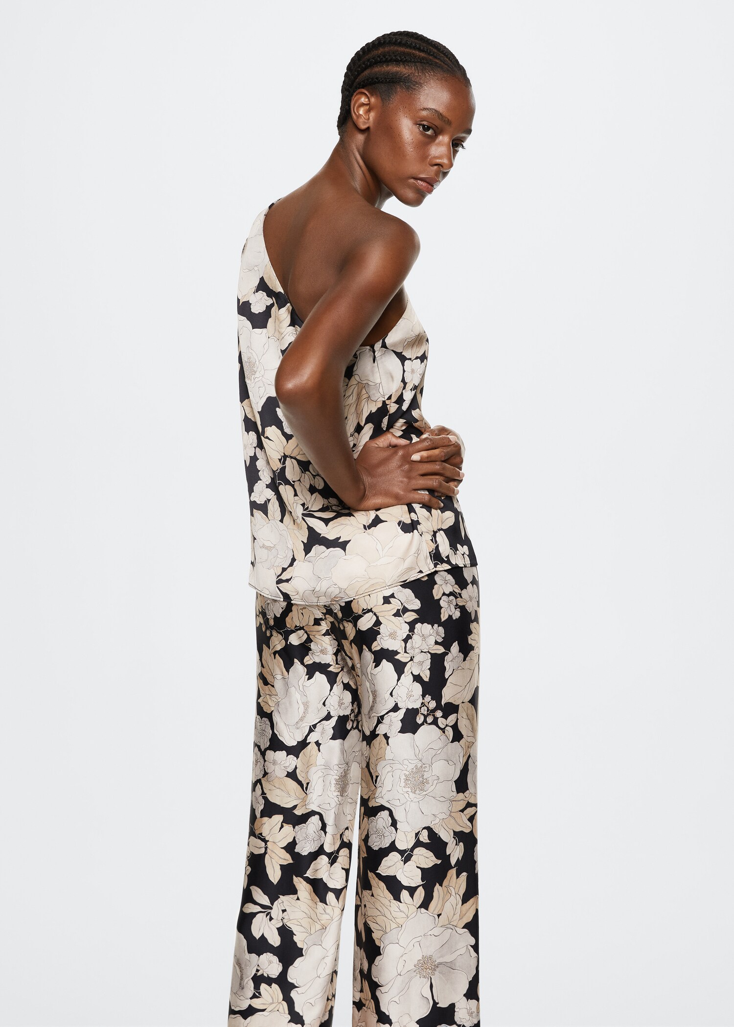 Asymmetrical printed blouse - Reverse of the article