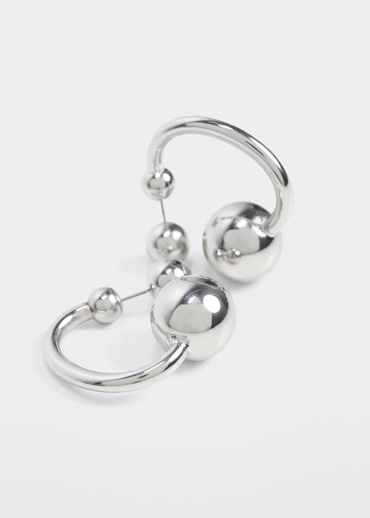 Boucles d'oreilles boules métalliques - Détail de l'article 1