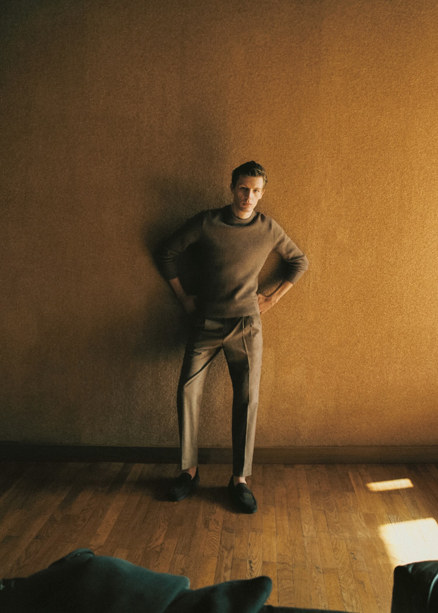 Regular fit structure cotton trousers - Details of the article 5
