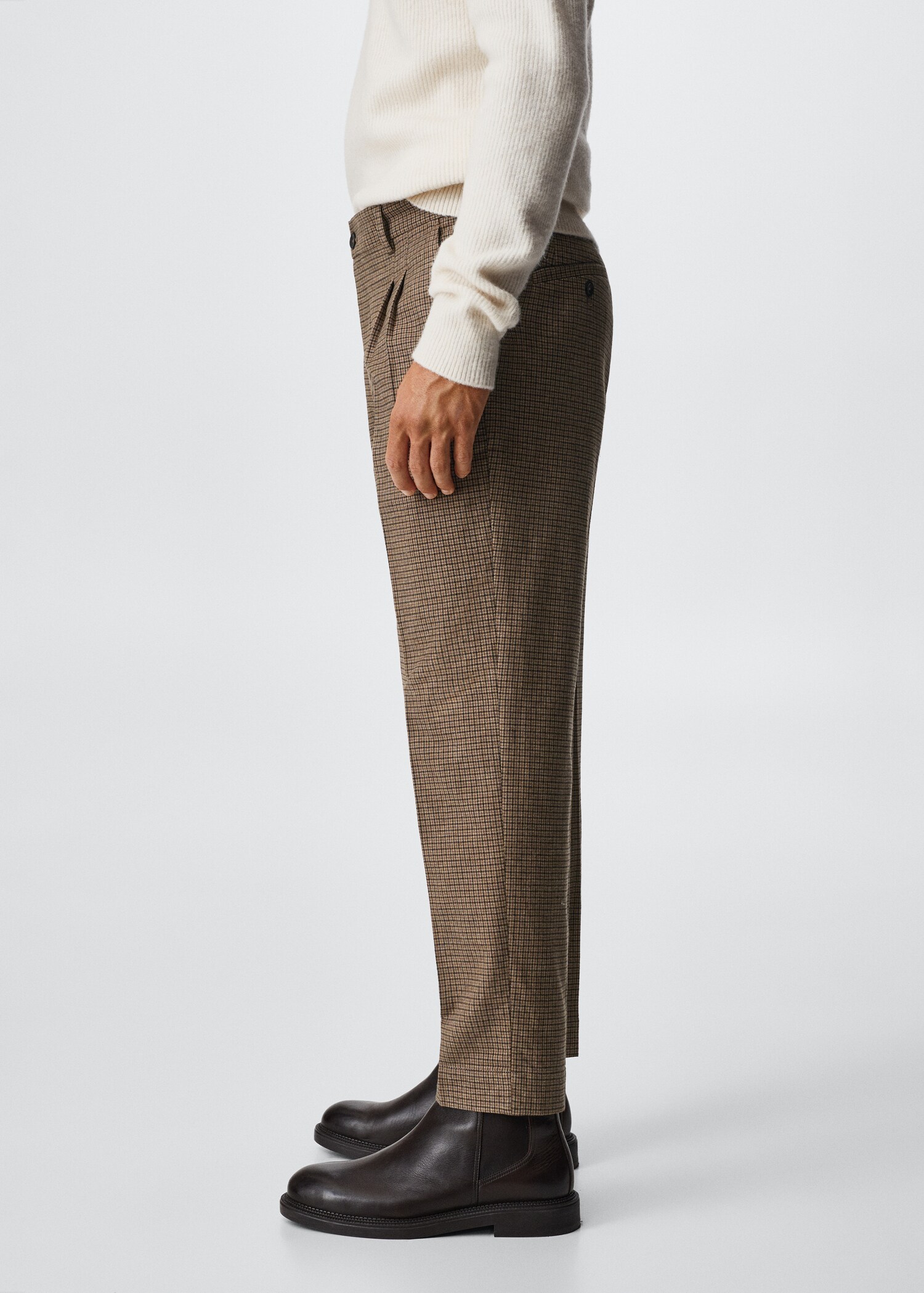 Regular fit structure cotton trousers - Details of the article 6