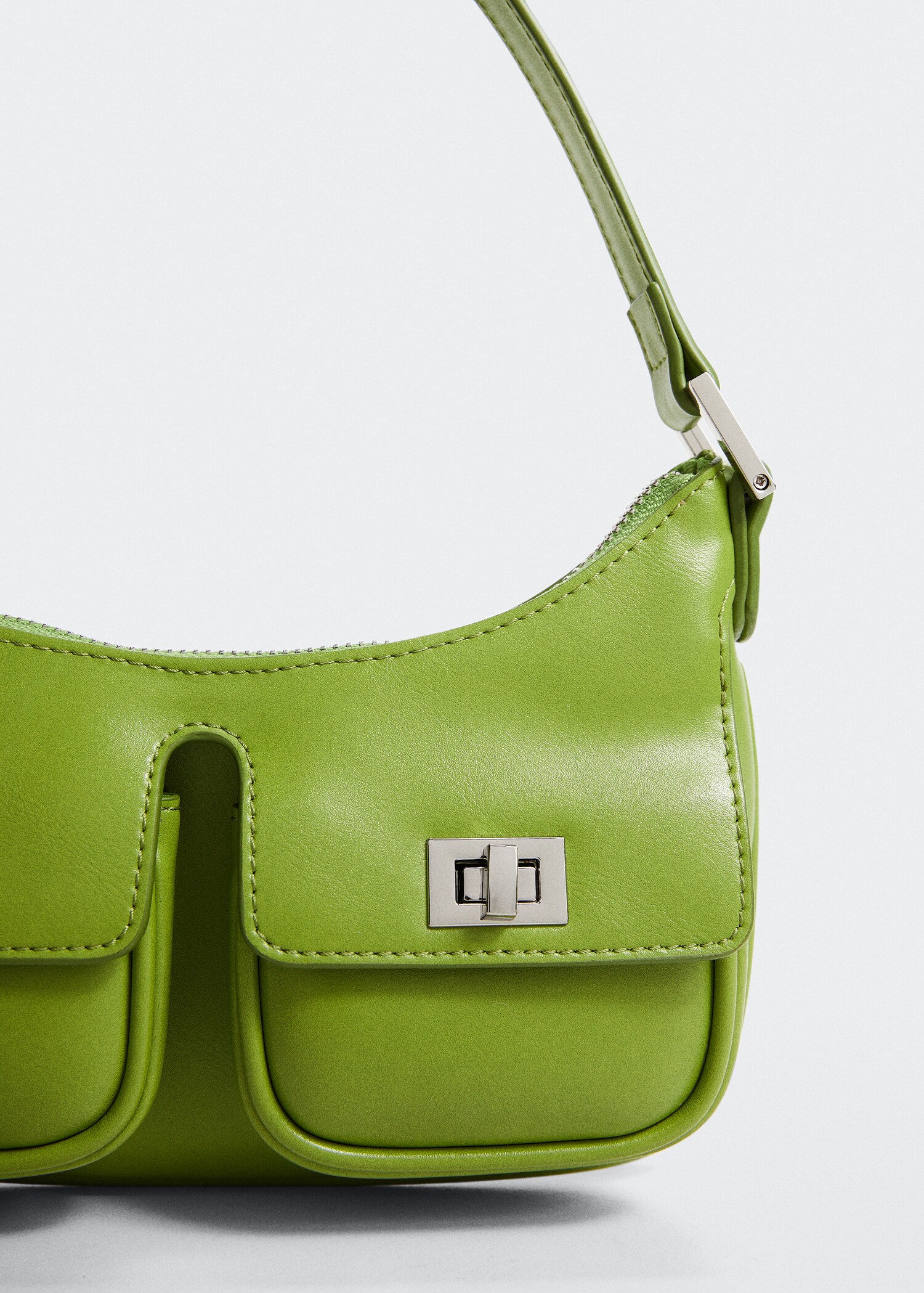 Shoulder bag with pockets - Details of the article 1