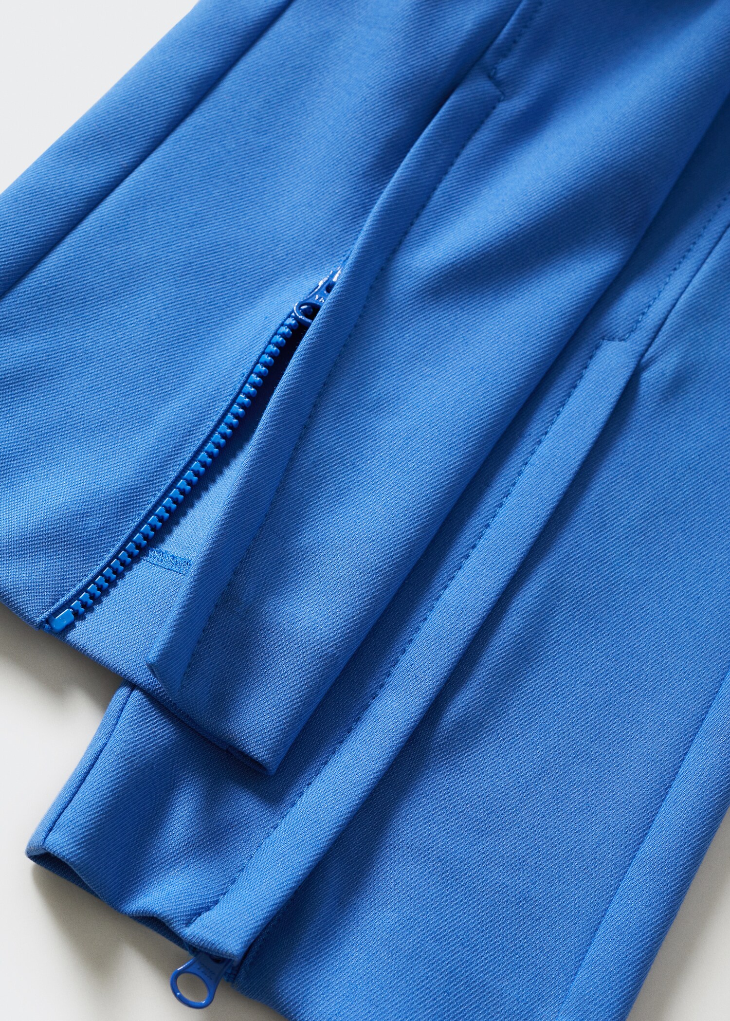 Pantalon droit ouvertures - Détail de l'article 8