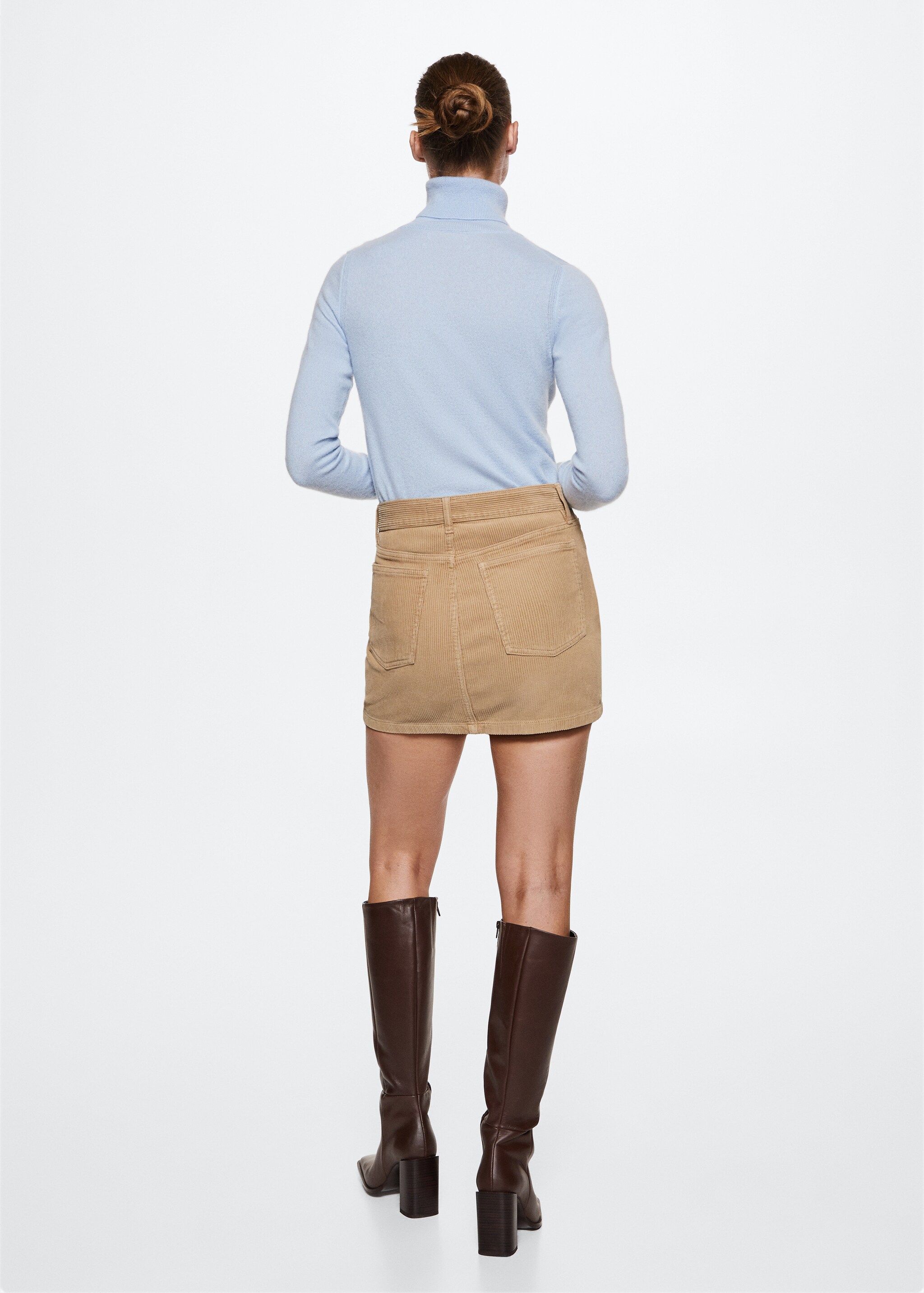 Corduroy miniskirt - Reverse of the article