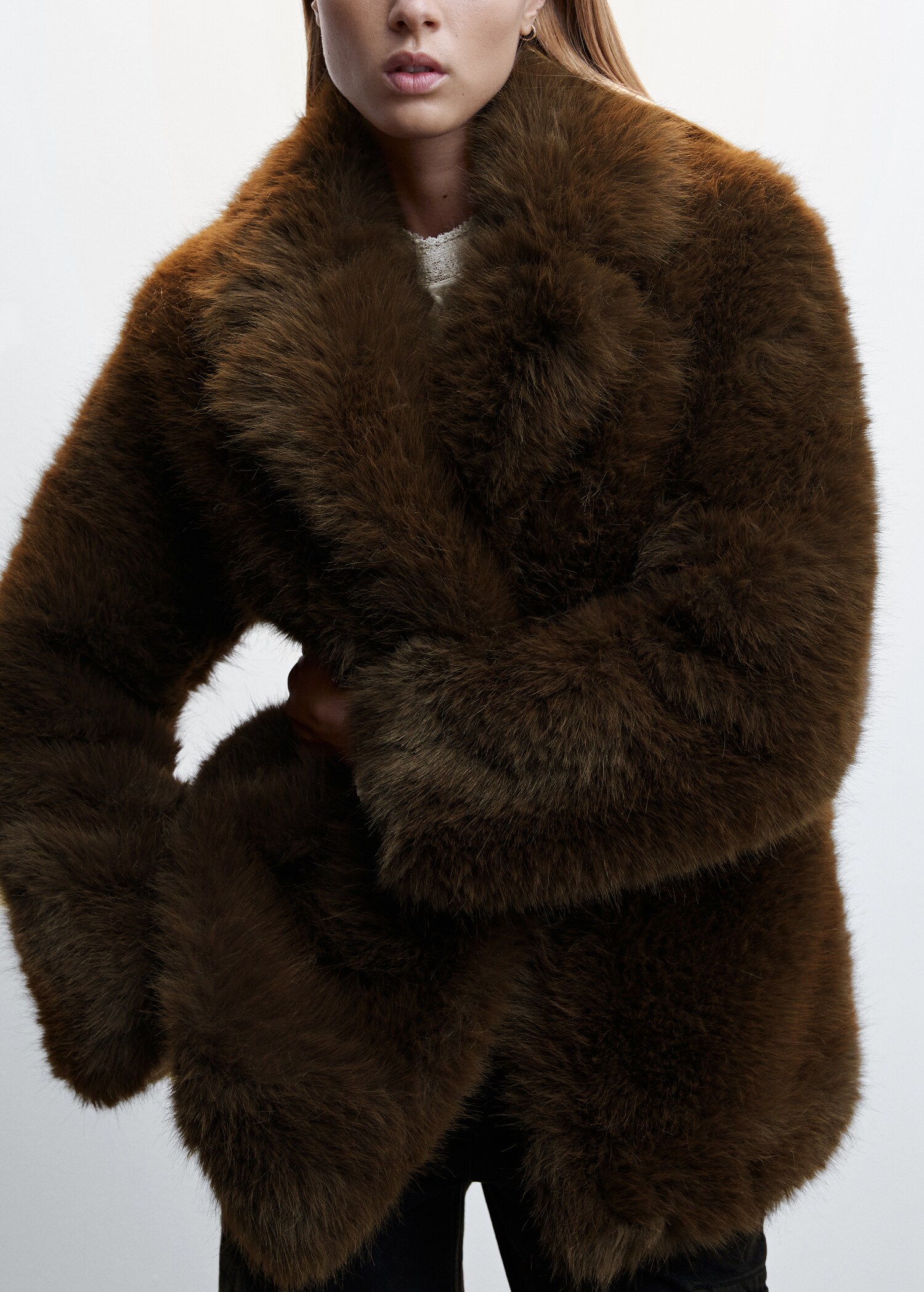 Abrigo pelo oversize - Detalle del artículo 6