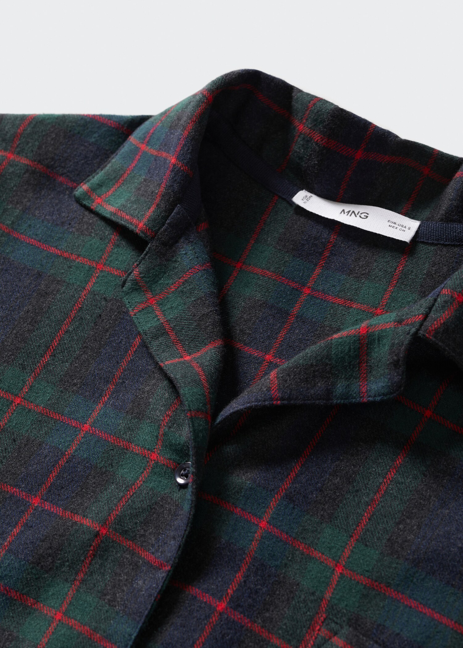 Check flannel pyjama shirt - Details of the article 8