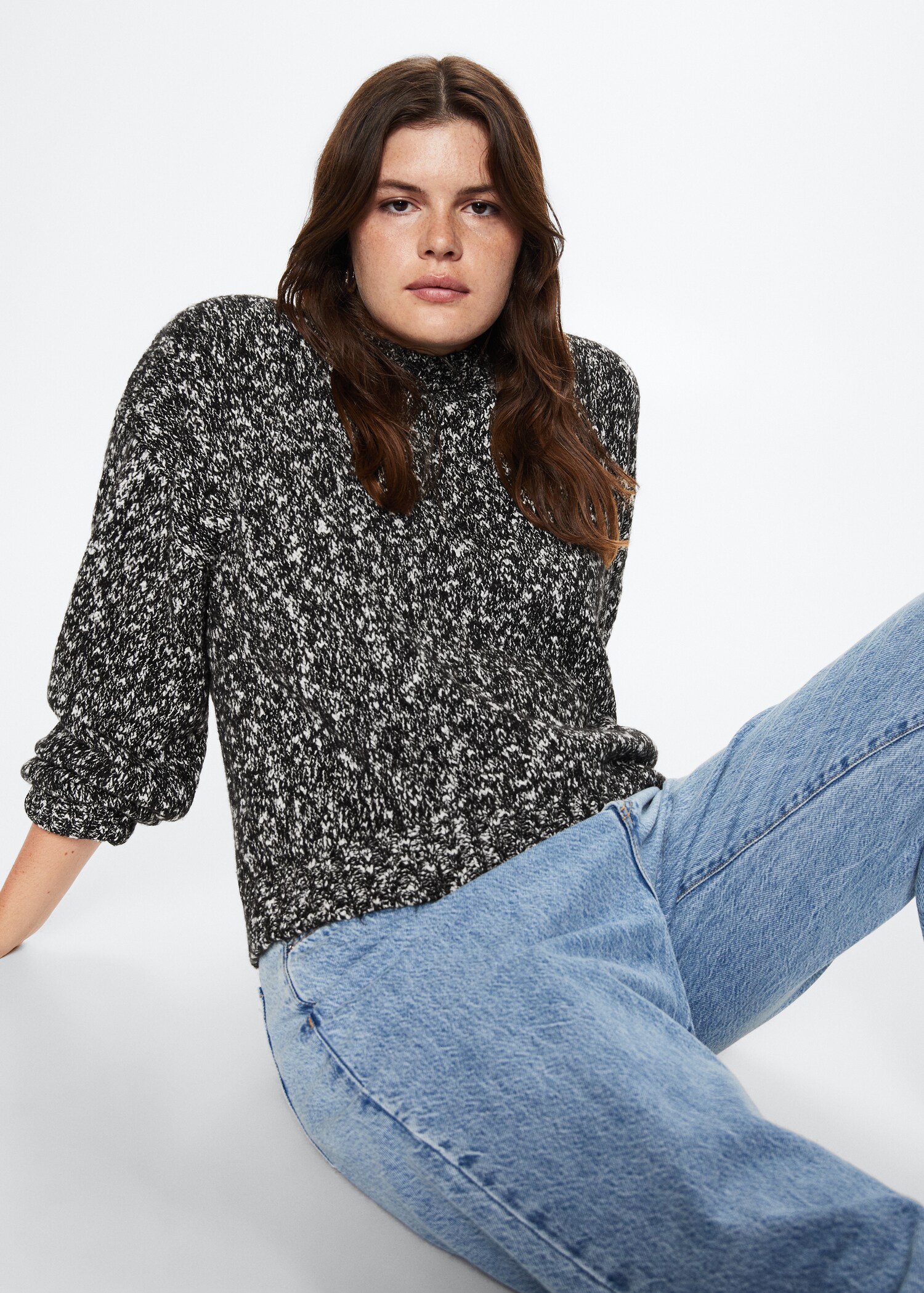 Camisola jaspeada com gola redonda - Pormenor do artigo 4