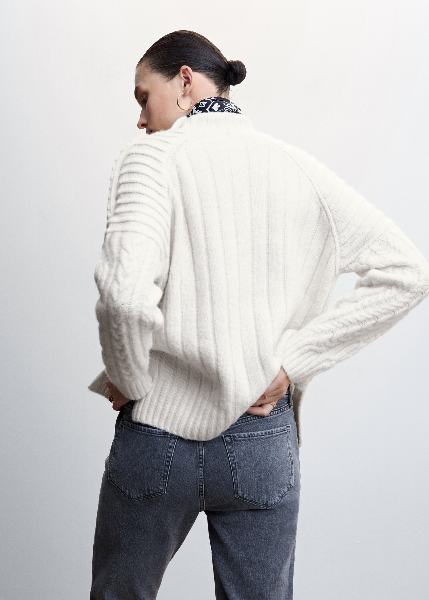 Jersey punto trenzado botones - Reverso del artículo