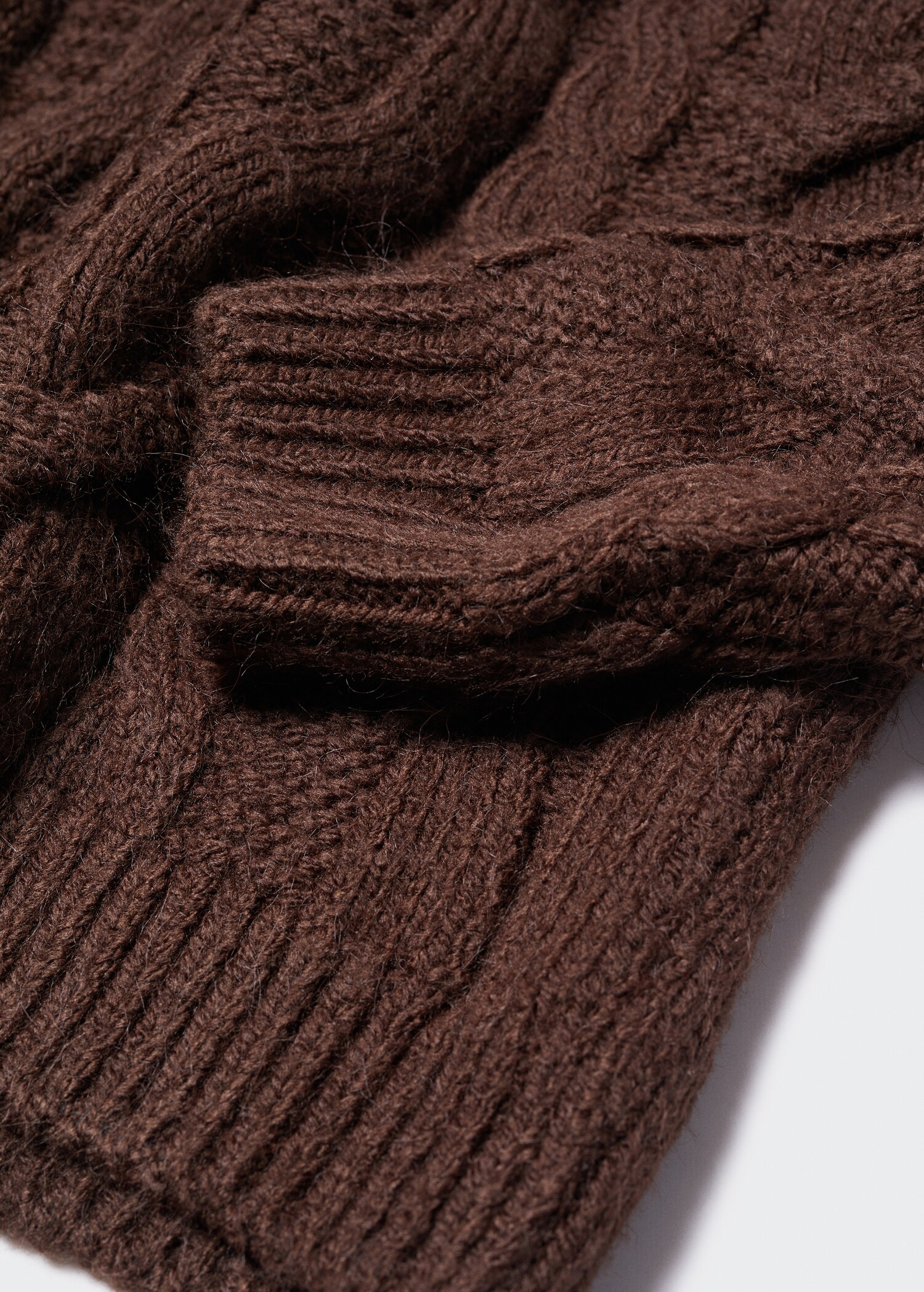 Fringed cable-knit sweater - Details of the article 8