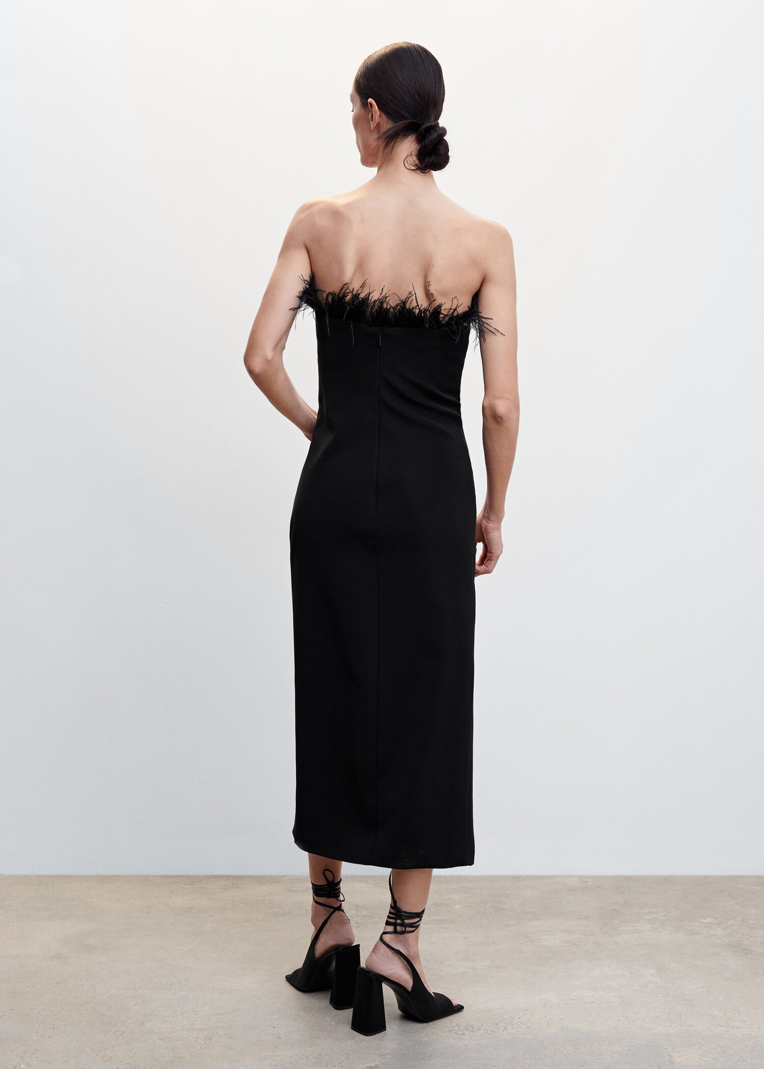 Feather-detail dress - Reverse of the article