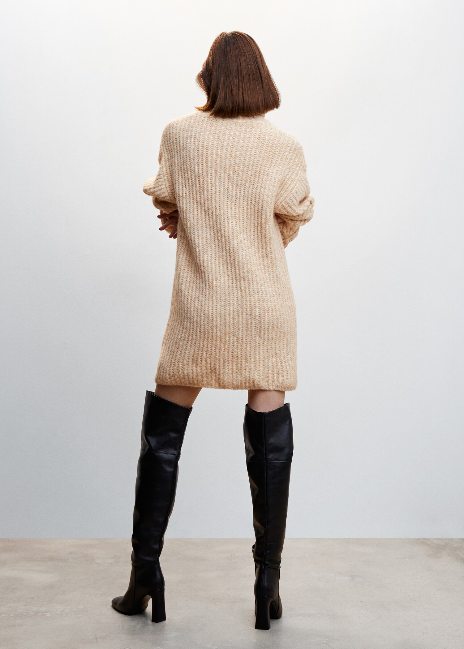 Knitted turtleneck dress - Reverse of the article