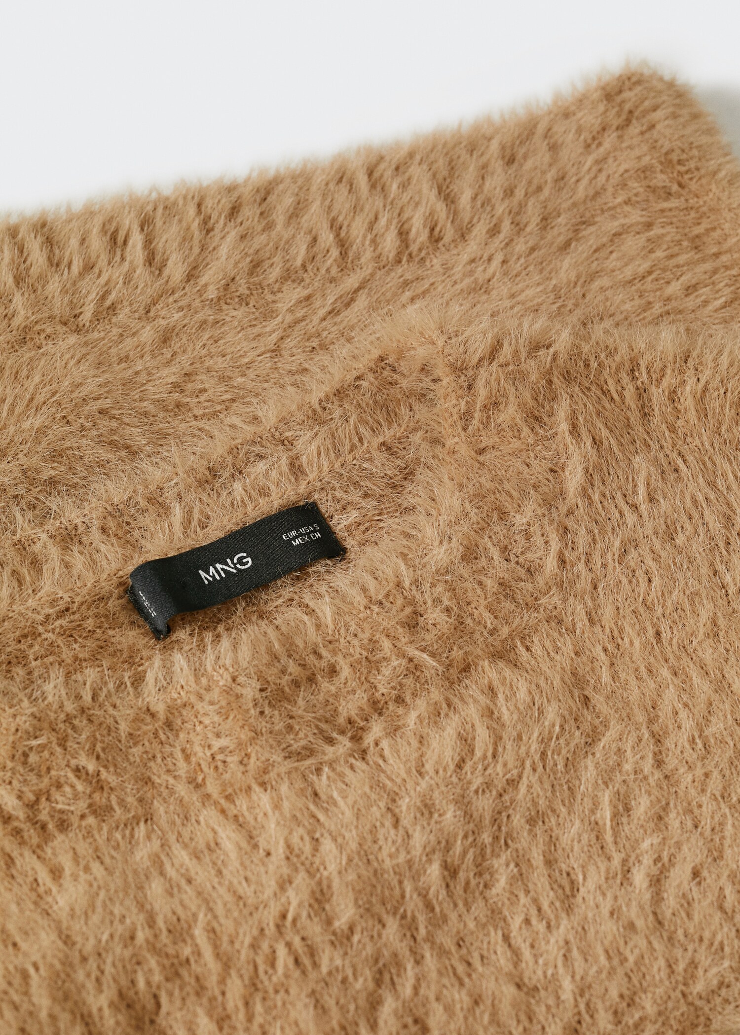 Faux fur knit sweater - Details of the article 8