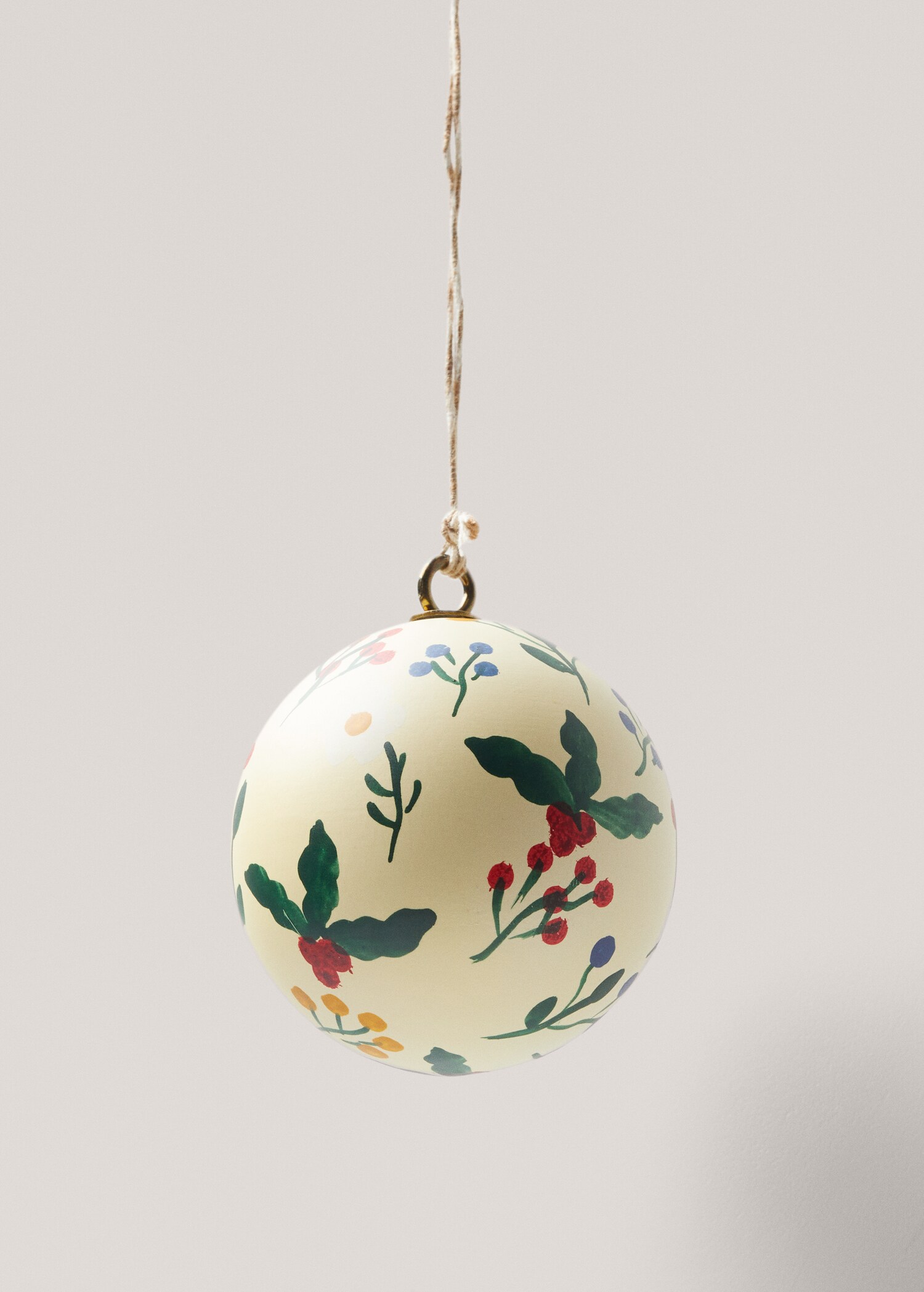 Wooden Christmas ball - Details of the article 1