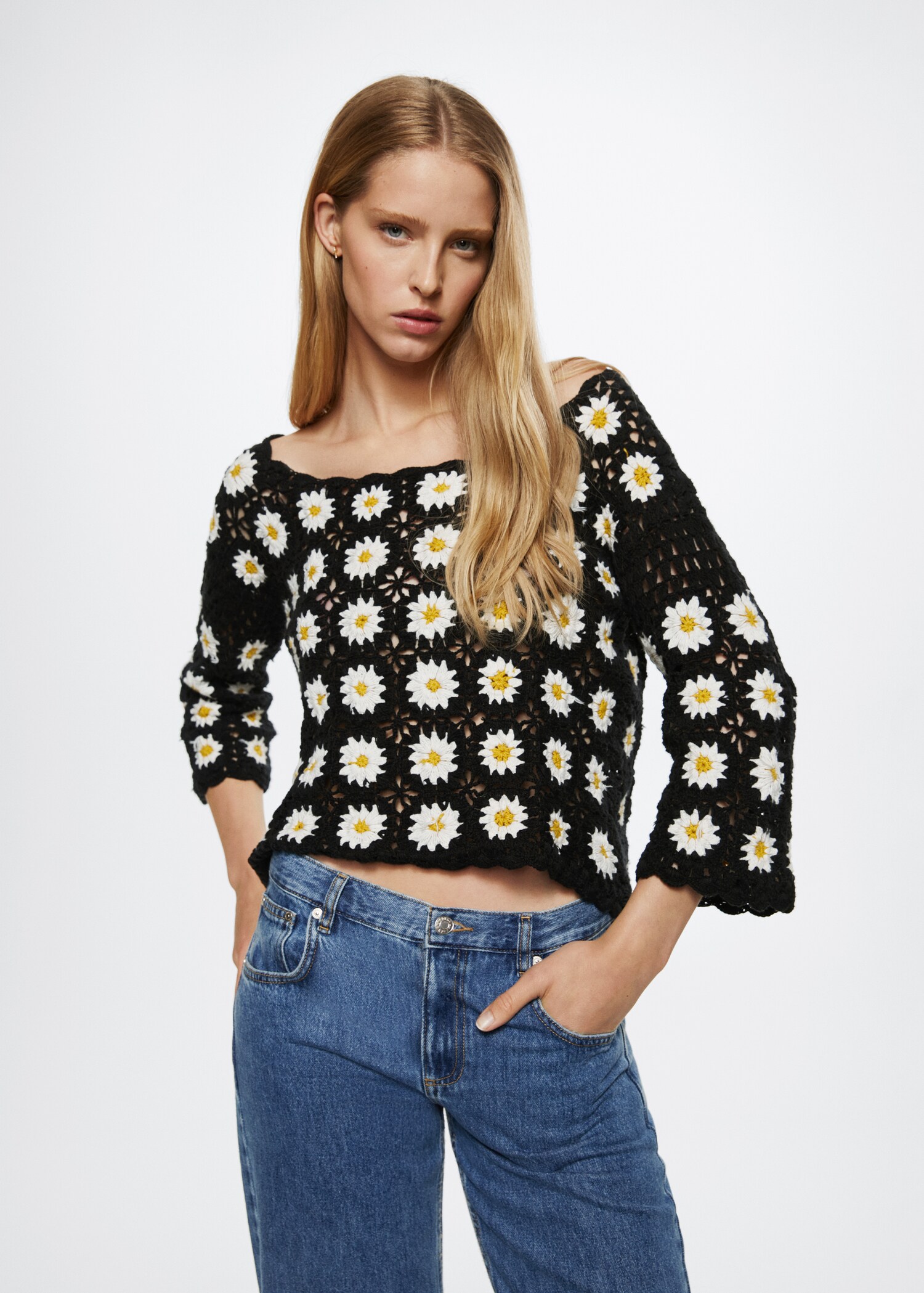 Daisy crochet sweater - Medium plane