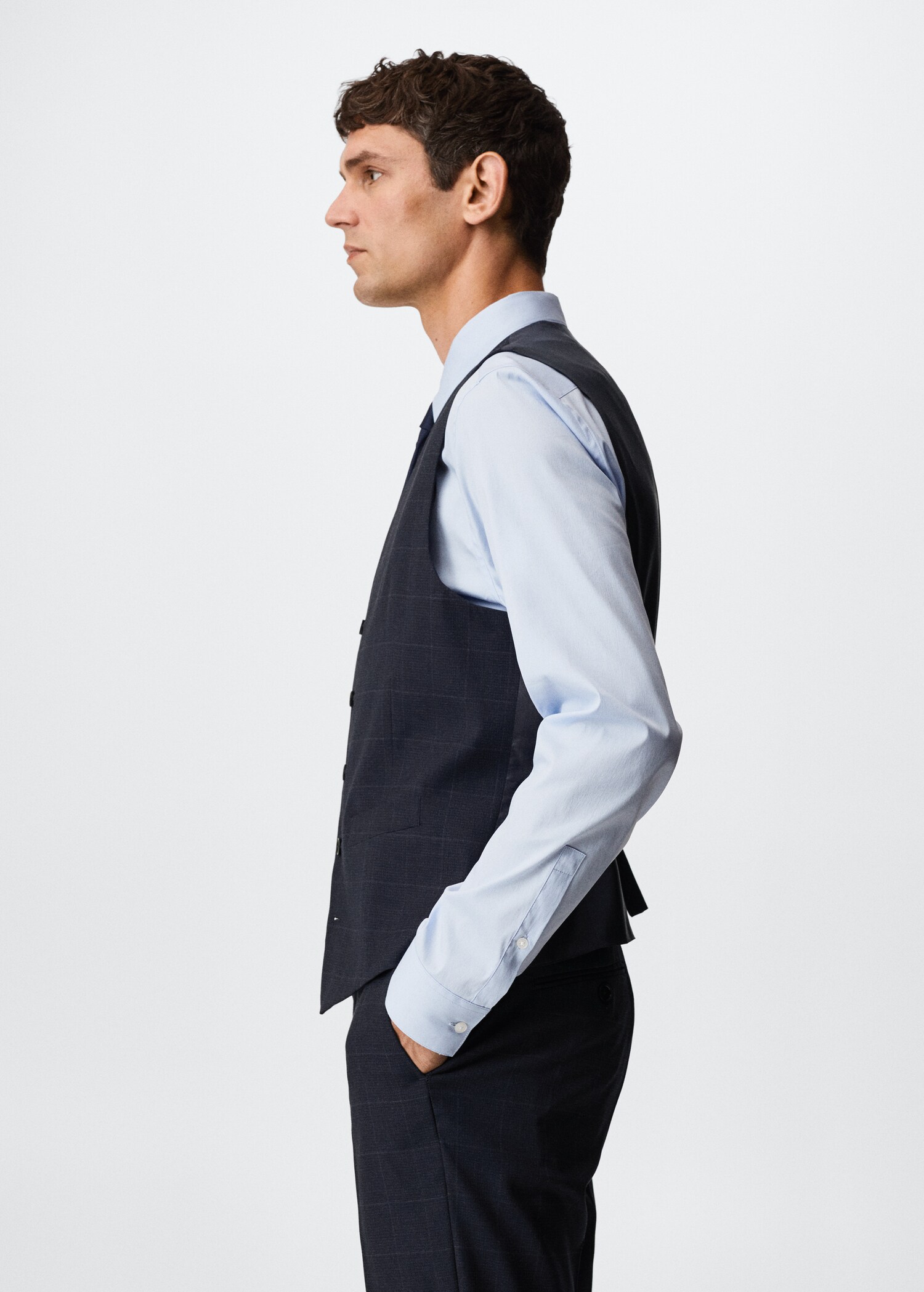 Slim-fit suit waistcoat - Details of the article 2