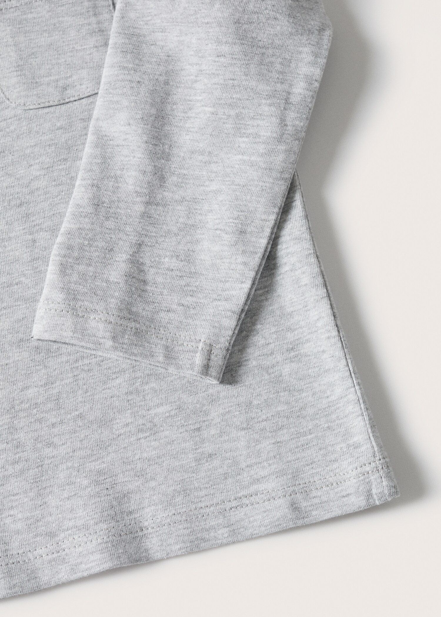T-shirt manches longues poche - Détail de l'article 9
