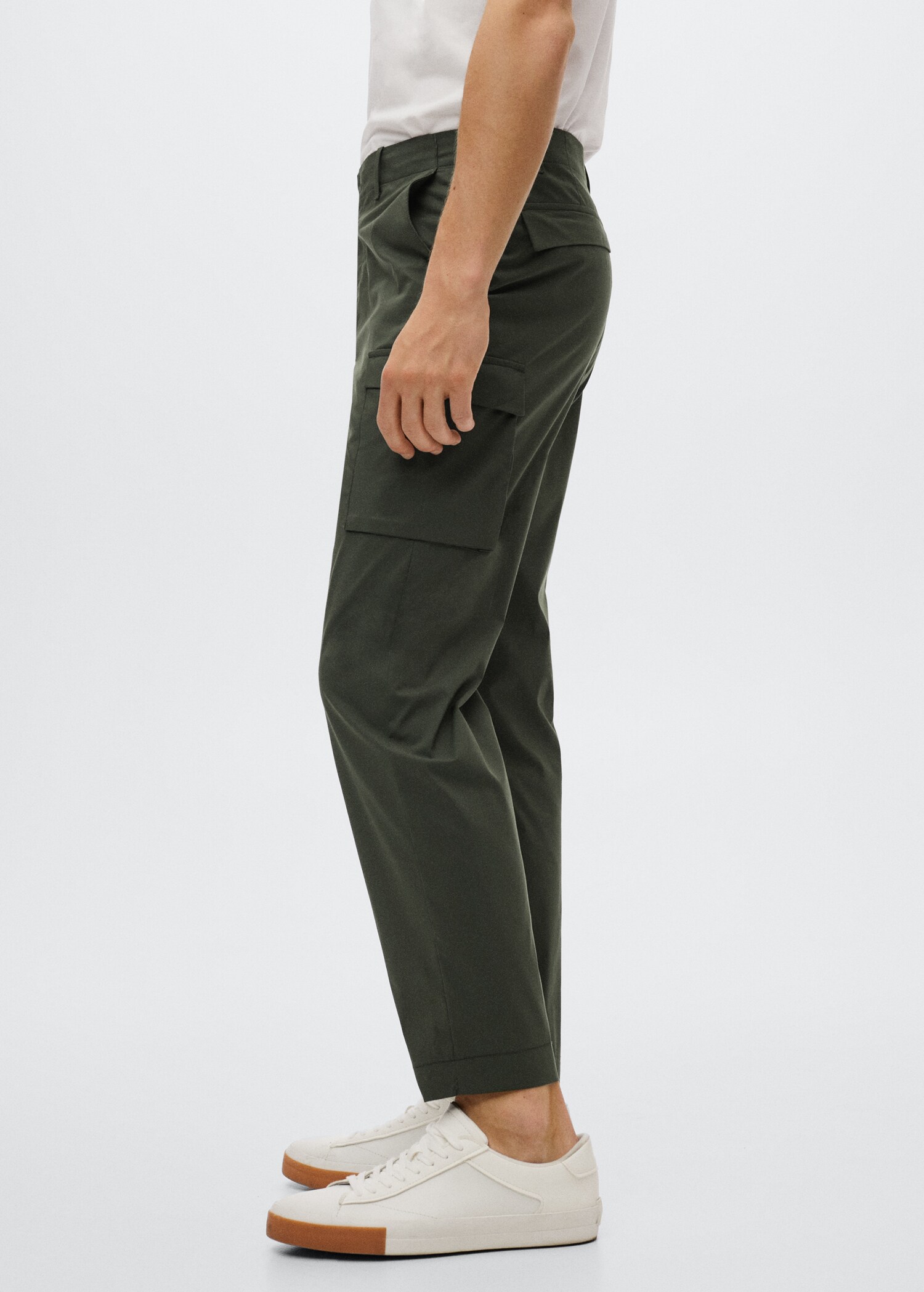 Cotton cargo trousers - Details of the article 2