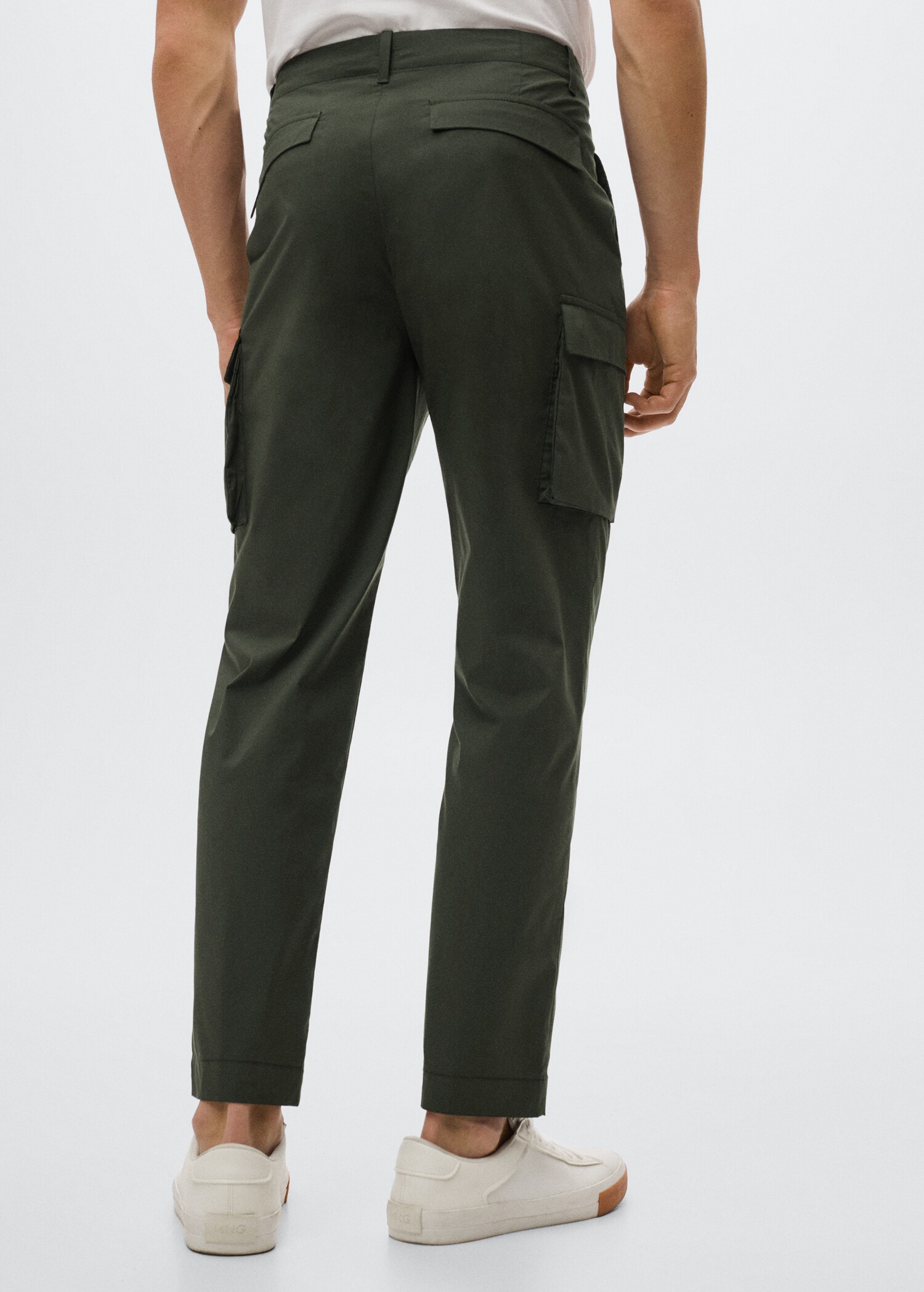 Cotton cargo trousers - Details of the article 3