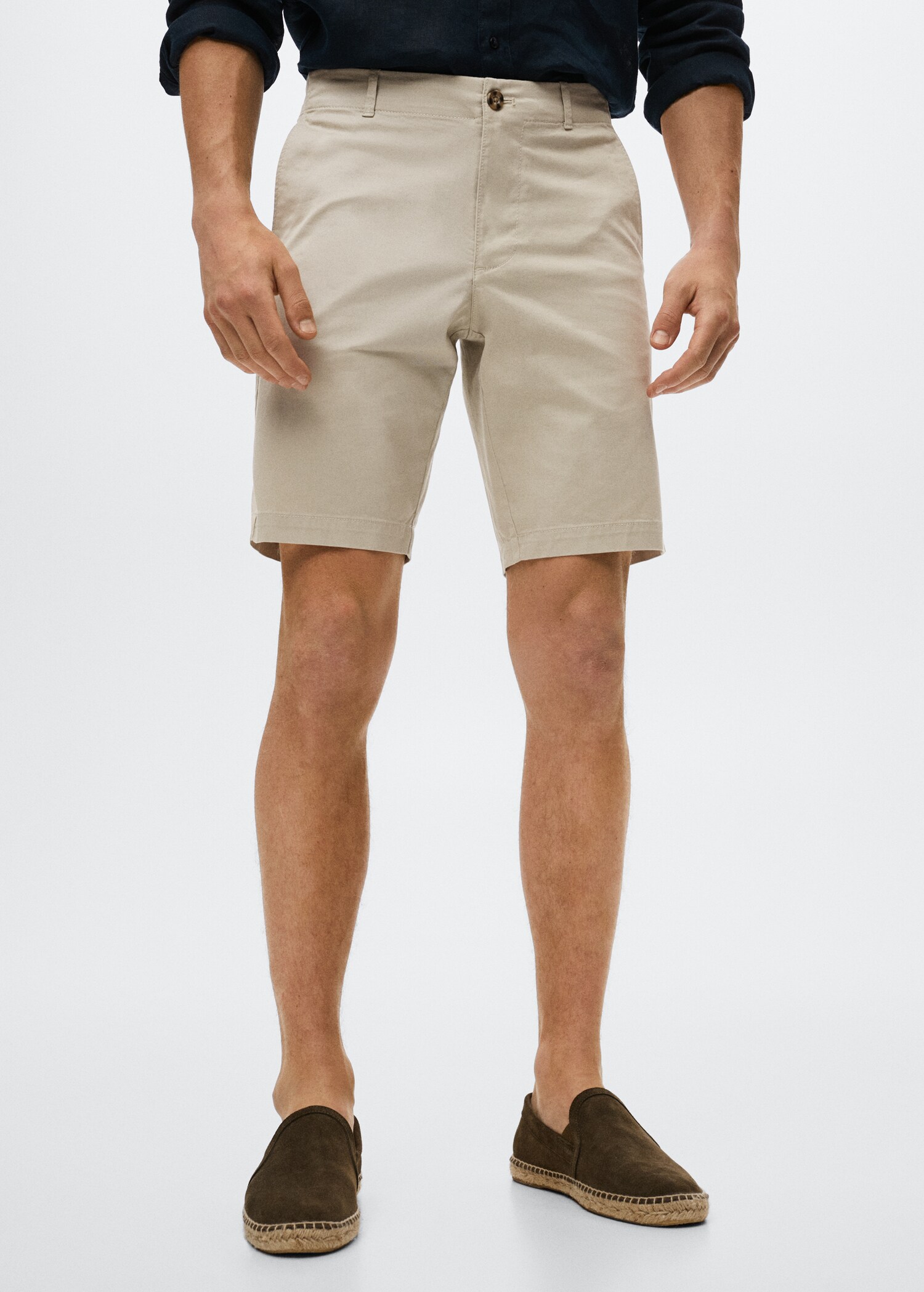 Slim-fit chino cotton bermuda shorts - Medium plane
