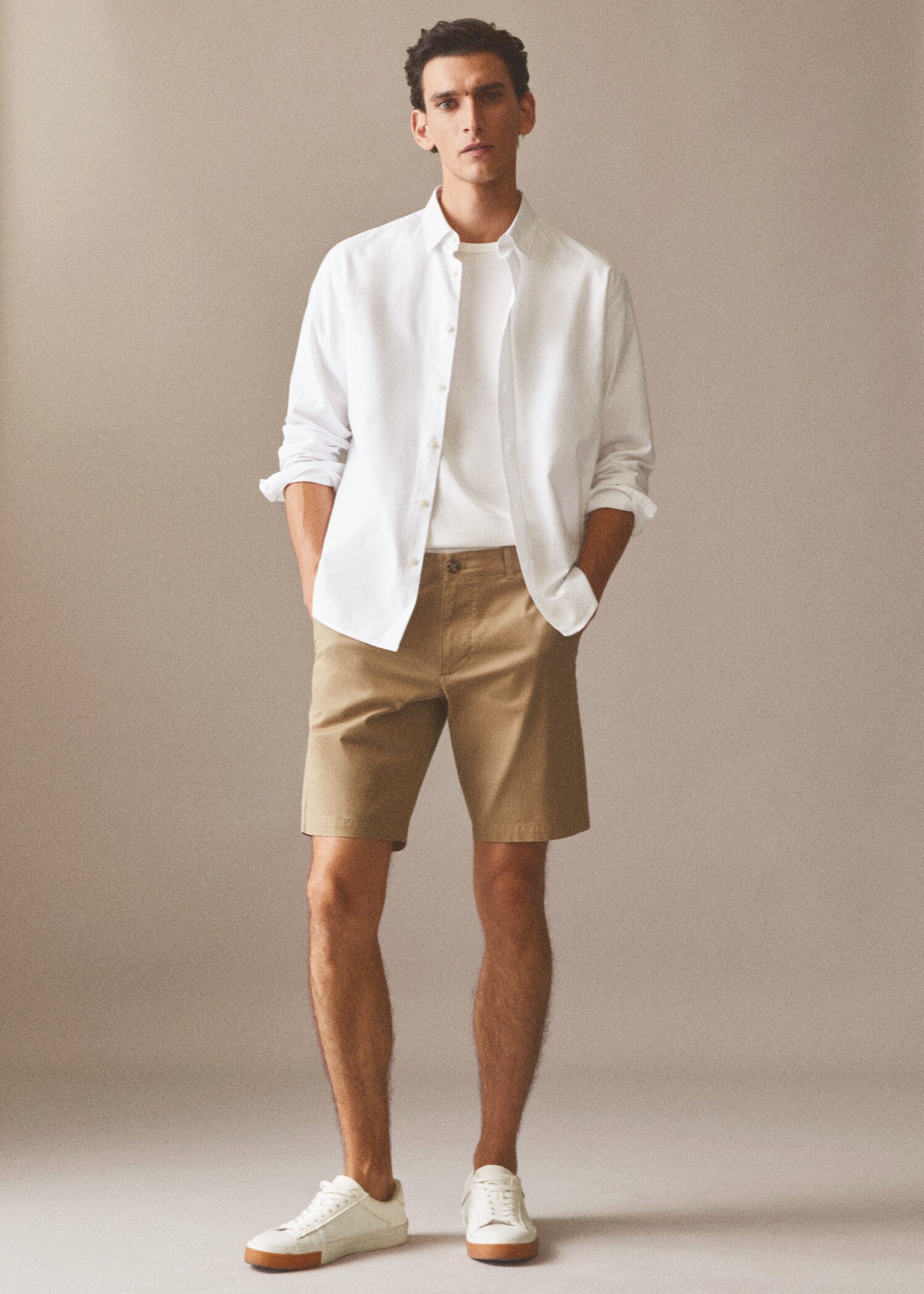 Slim-fit chino cotton bermuda shorts - Details of the article 5