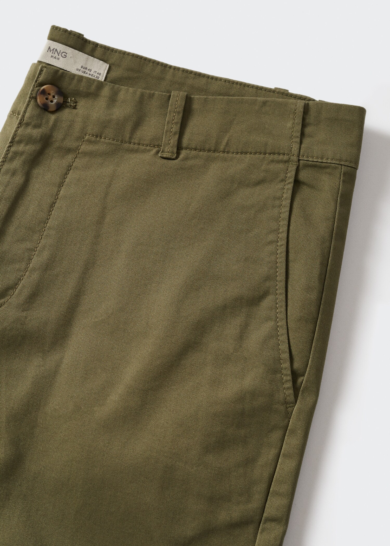 Slim-fit chino cotton bermuda shorts - Details of the article 8