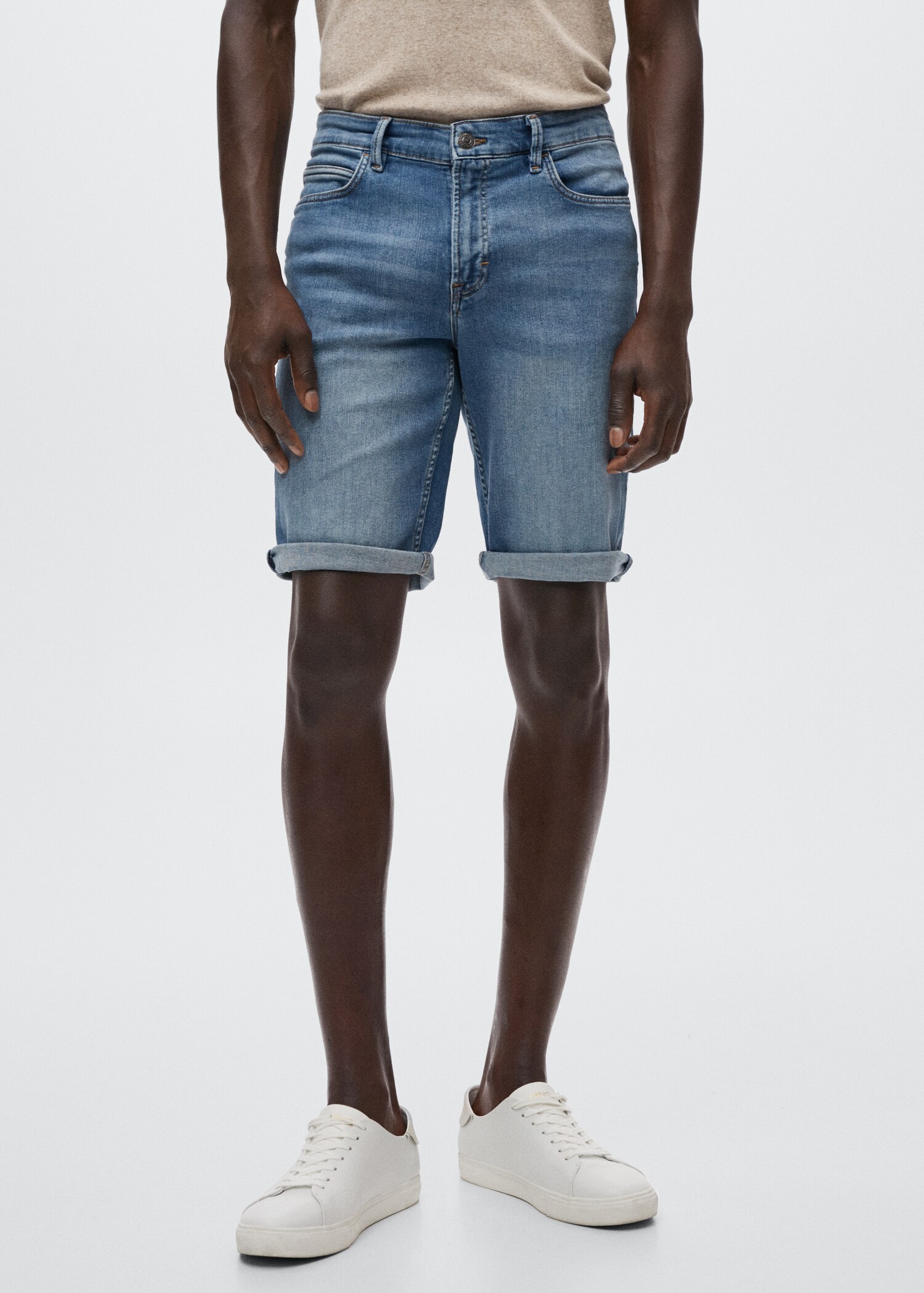 Calções de ganga slim fit - Plano médio