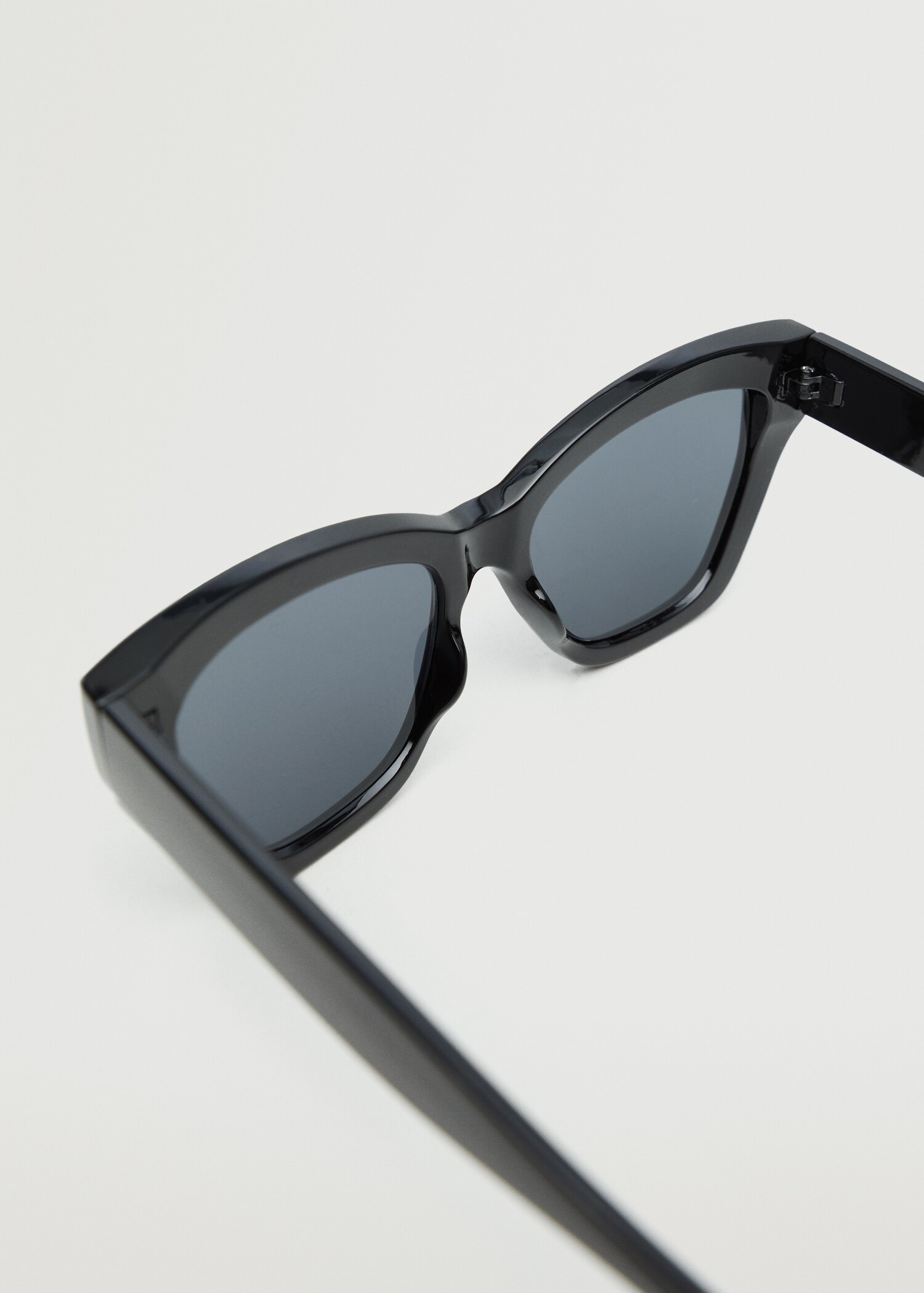 Acetate frame sunglasses - Details of the article 2