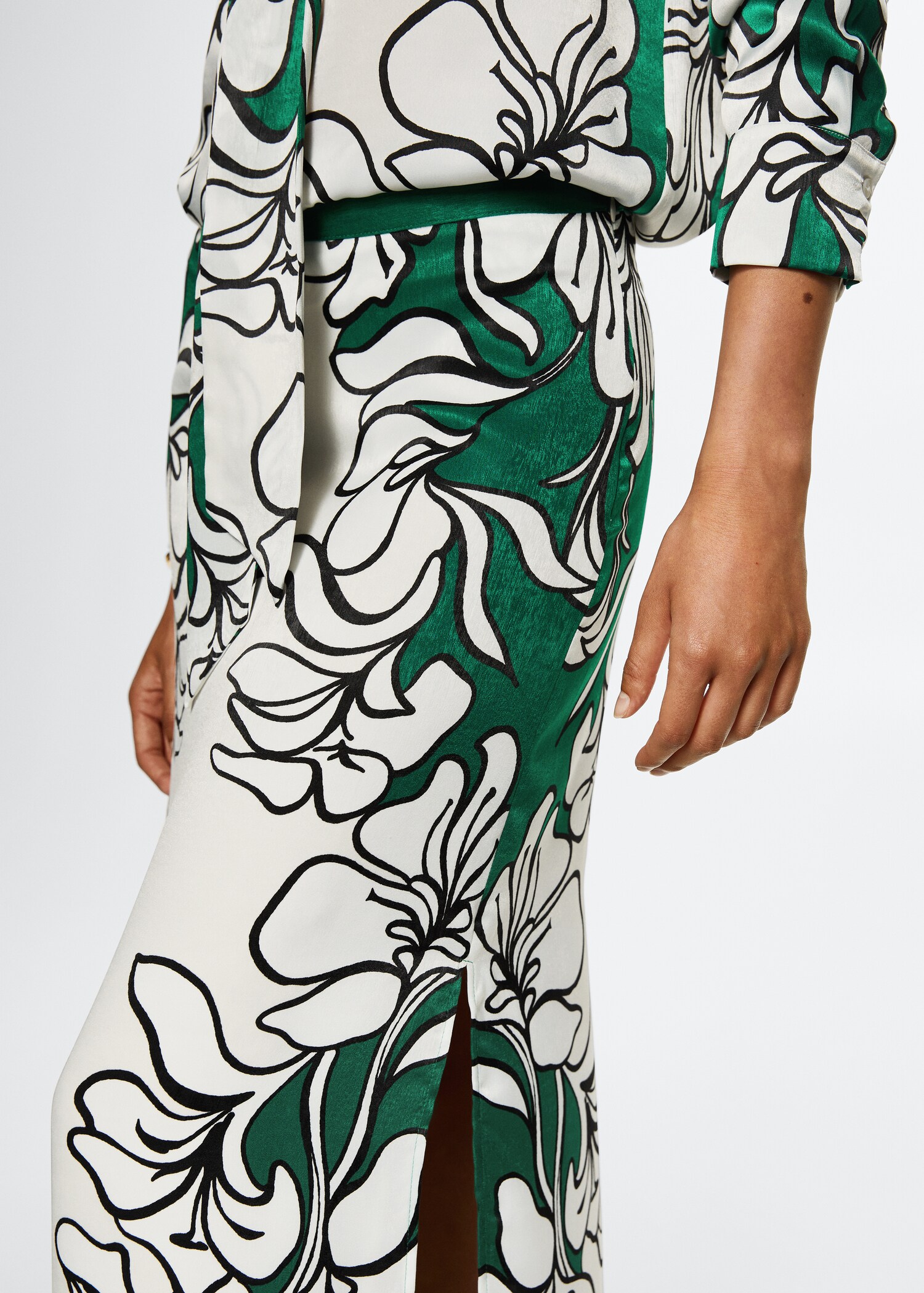 Printed satin skirt  - Details of the article 6