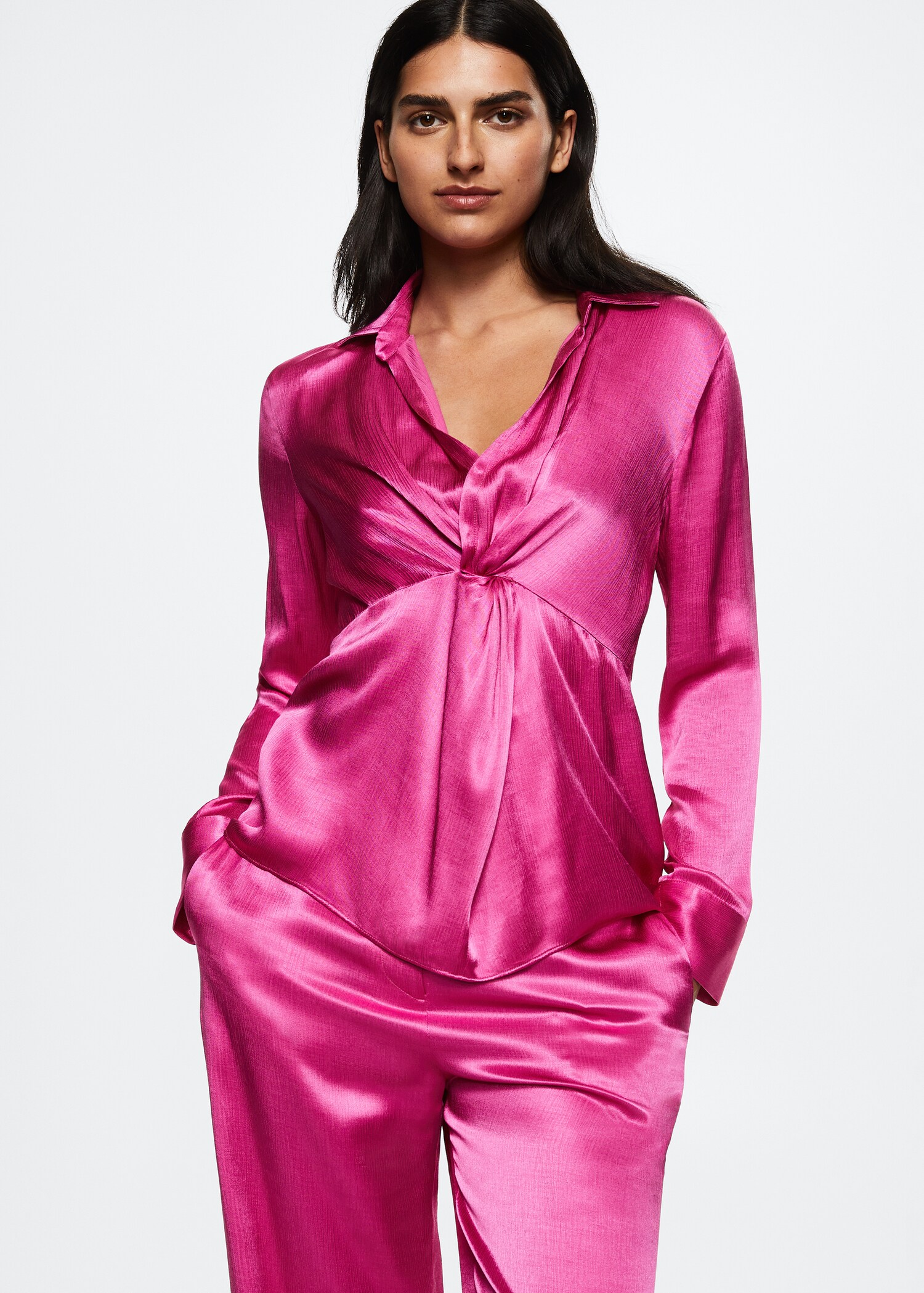 Blouse satinée boutons - Plan moyen