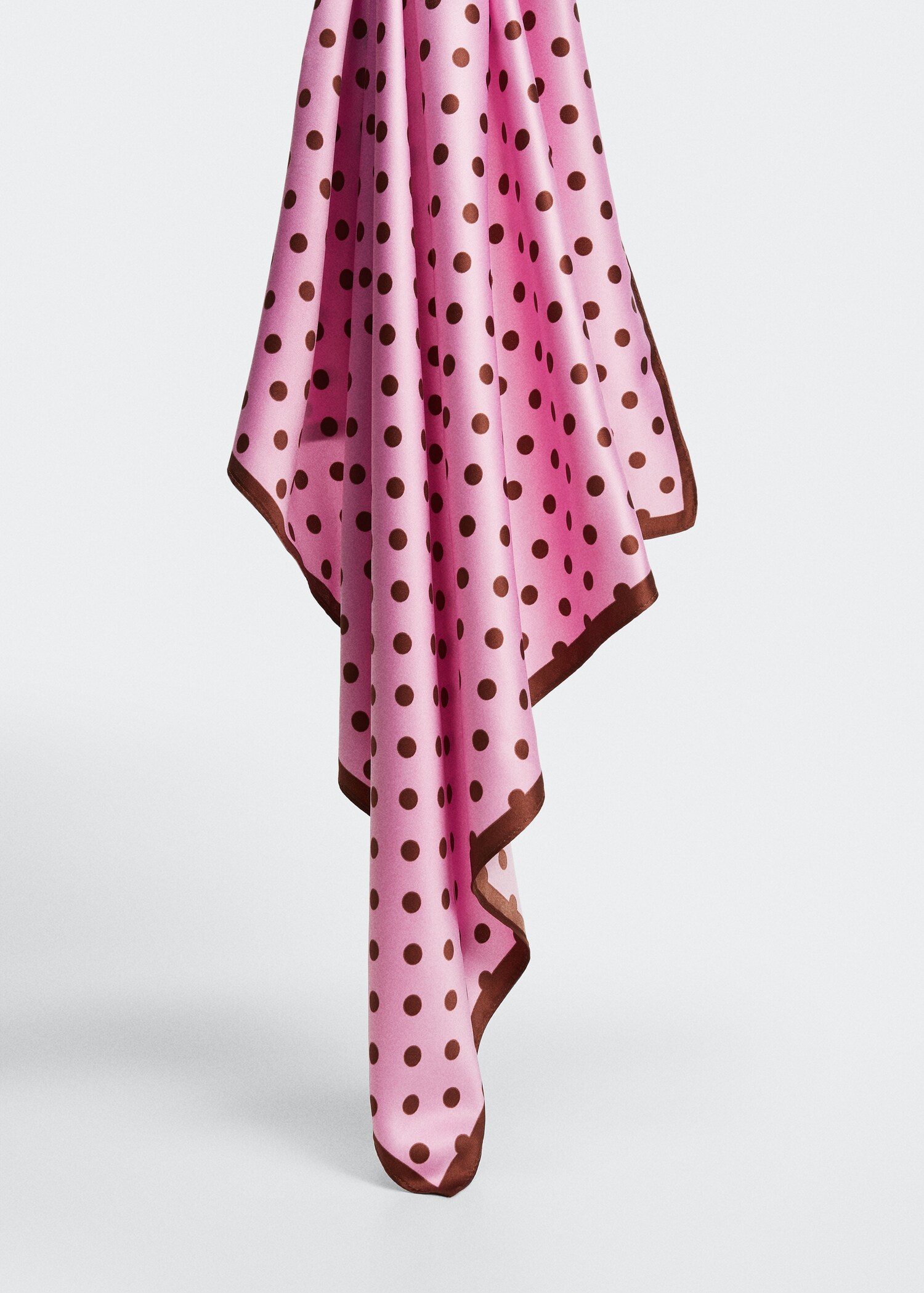 Polka-dot print scarf - Details of the article 3