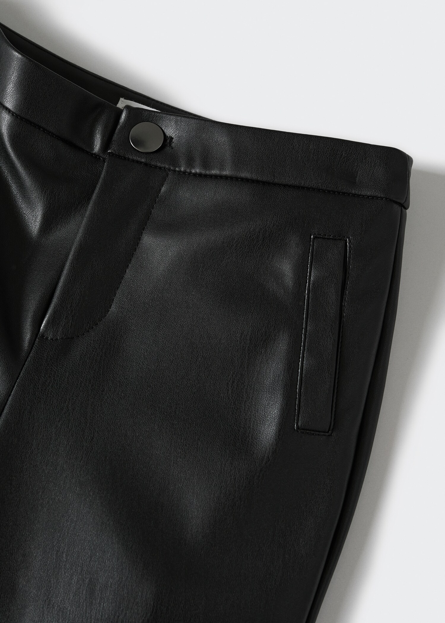 Pantalón efecto piel - Detalle del artículo 8