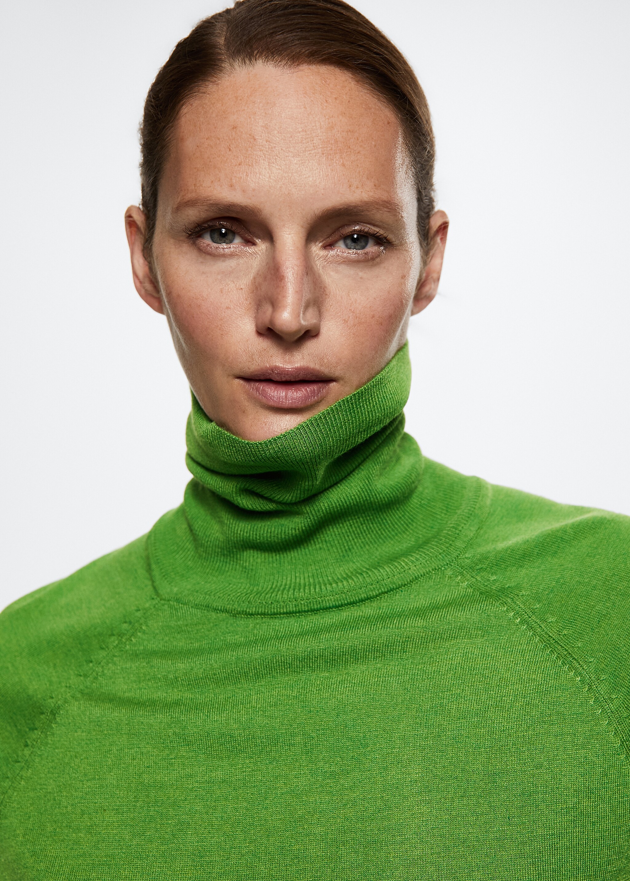 Turtleneck knitted sweater - Details of the article 1