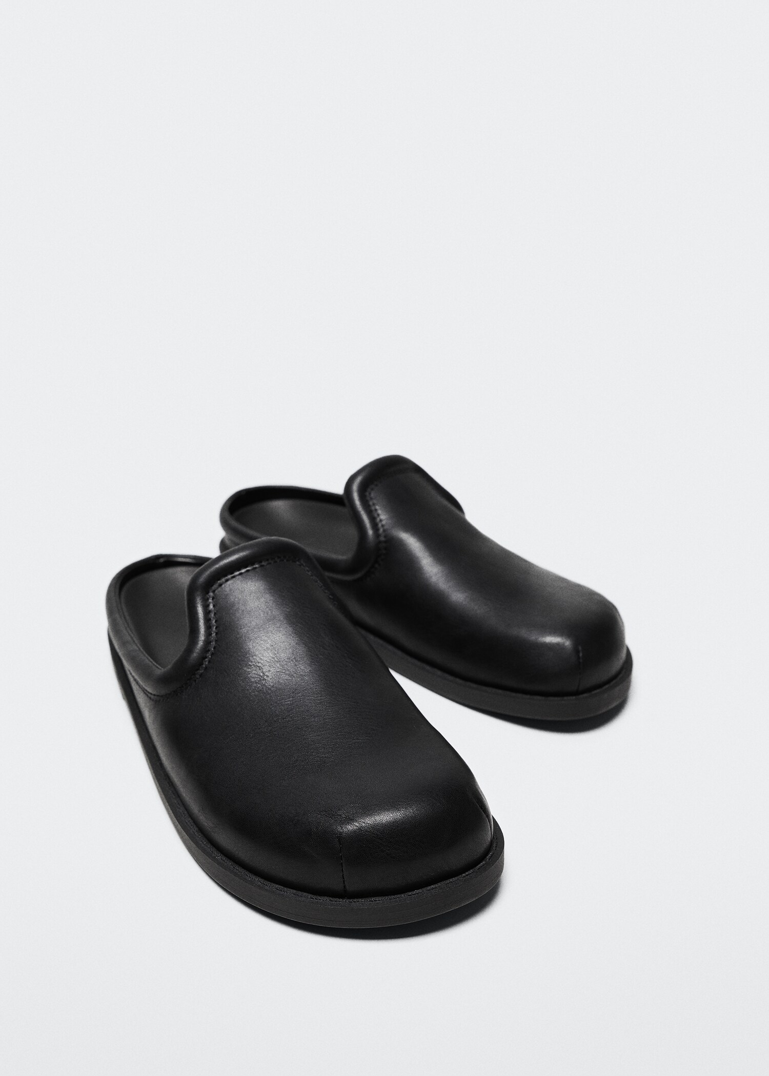 Leather-effect clogs - Medium plane