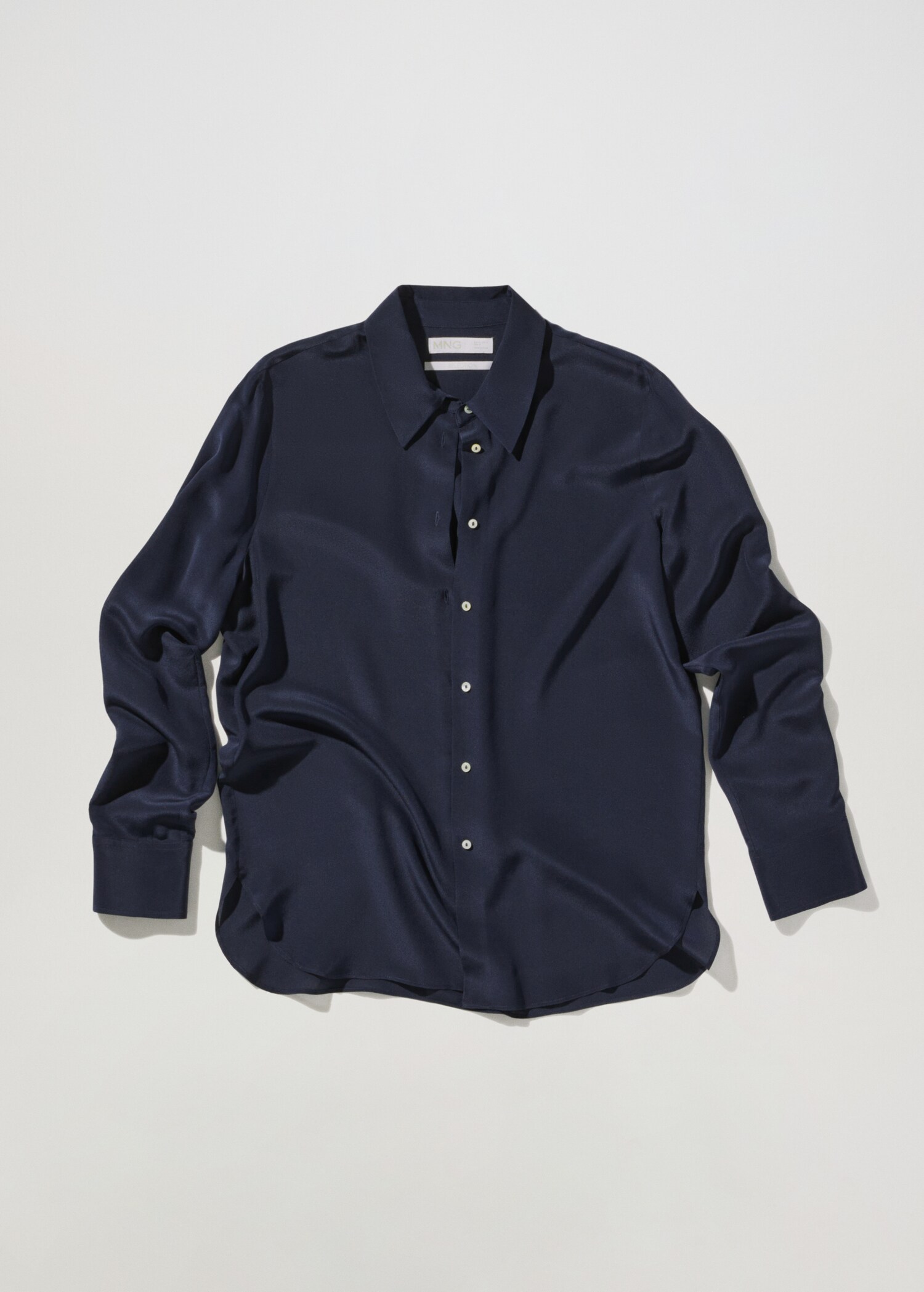 Chemise 100 % soie - Article sans modèle