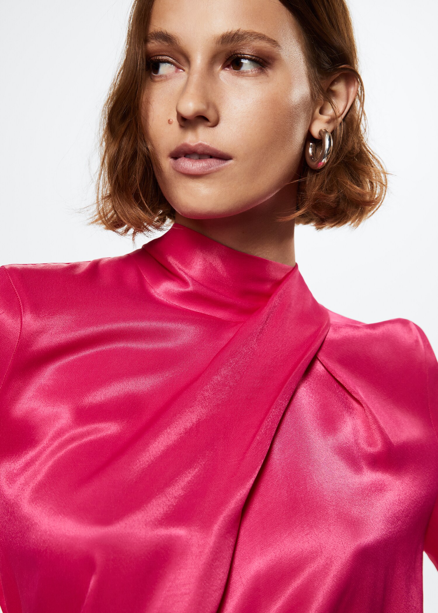 Satijnen blouse met strik - Detail van het artikel 1