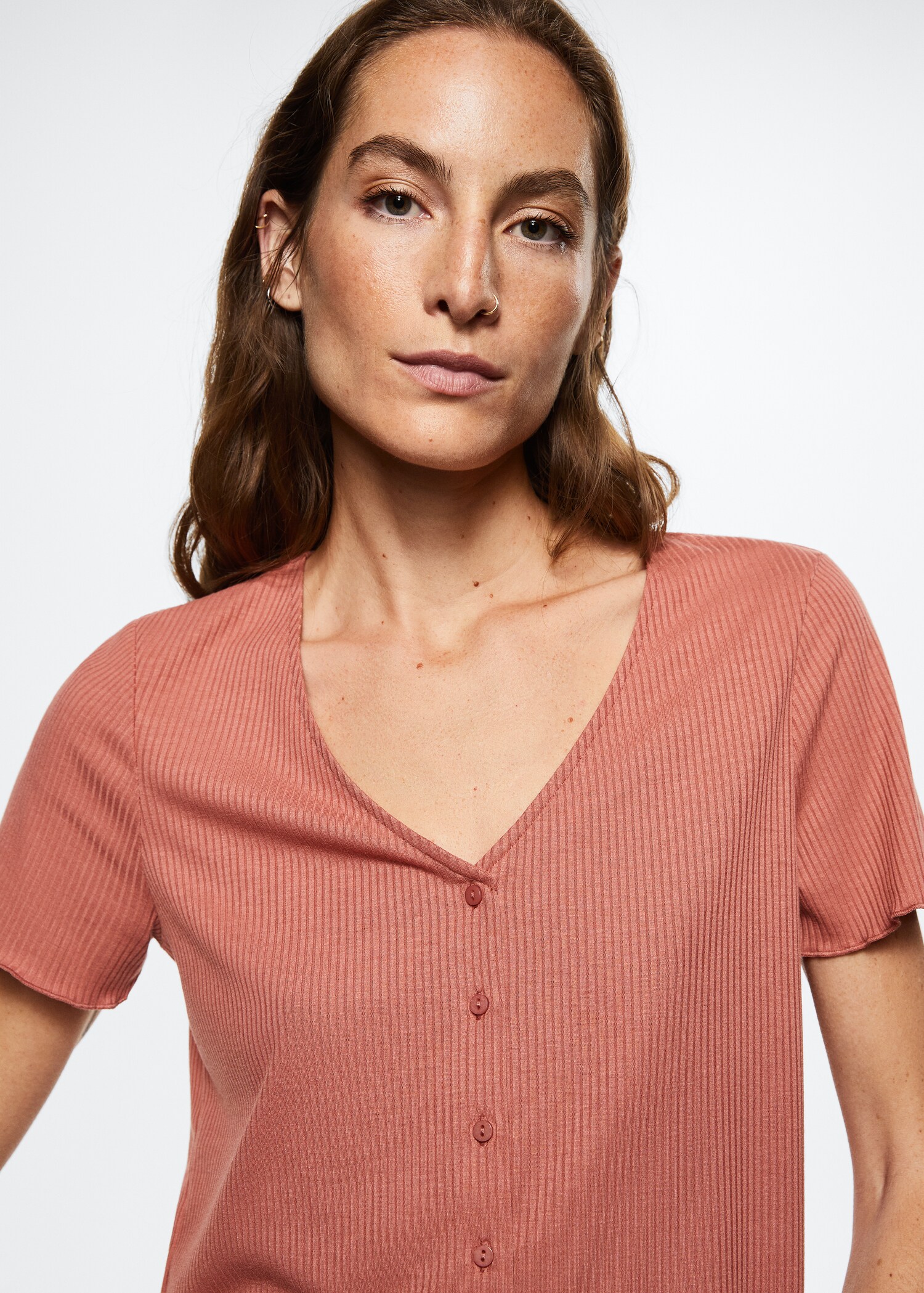 T-shirt côtelé boutons - Détail de l'article 1