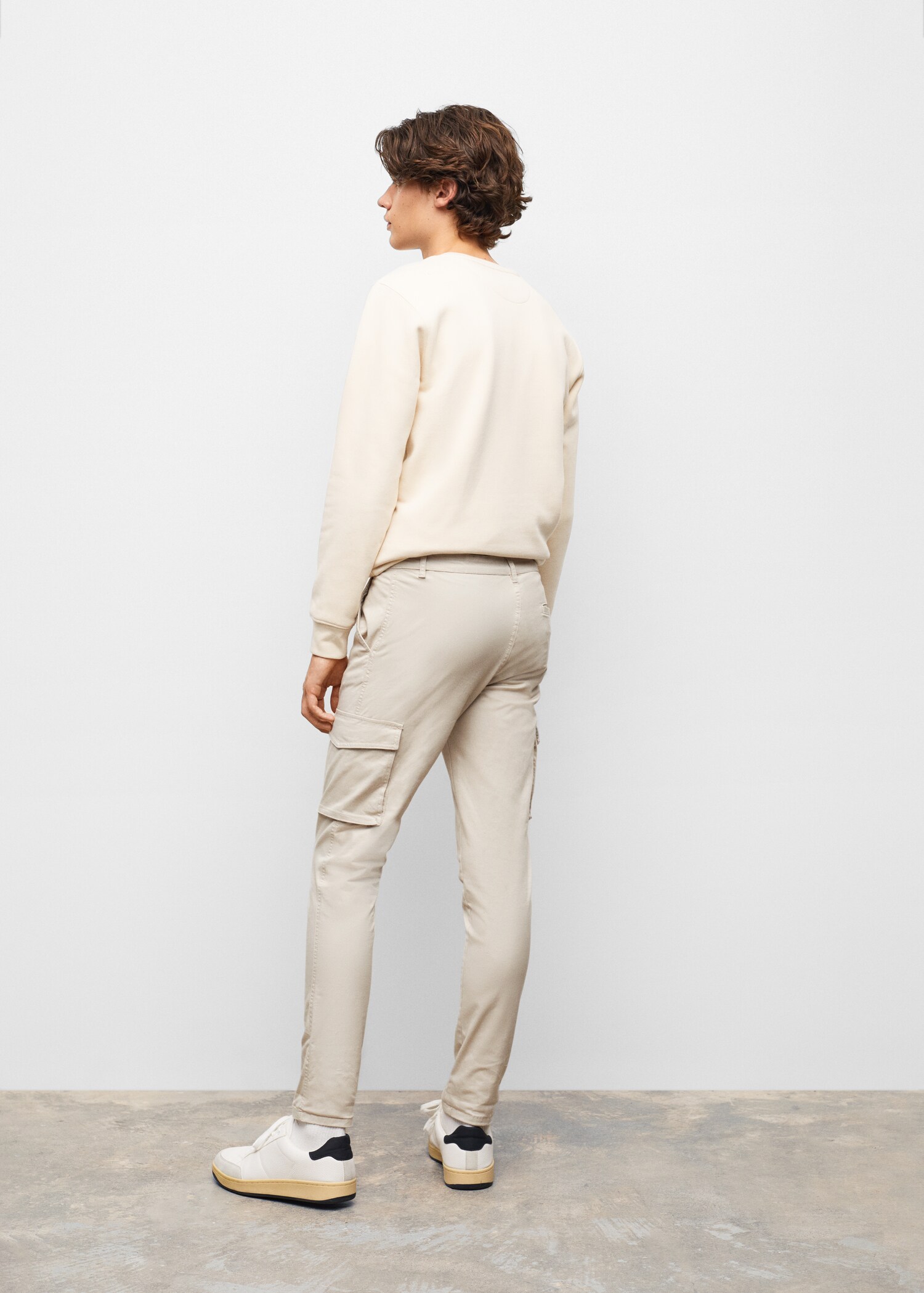 Pantalón cargo algodón - Reverso del artículo
