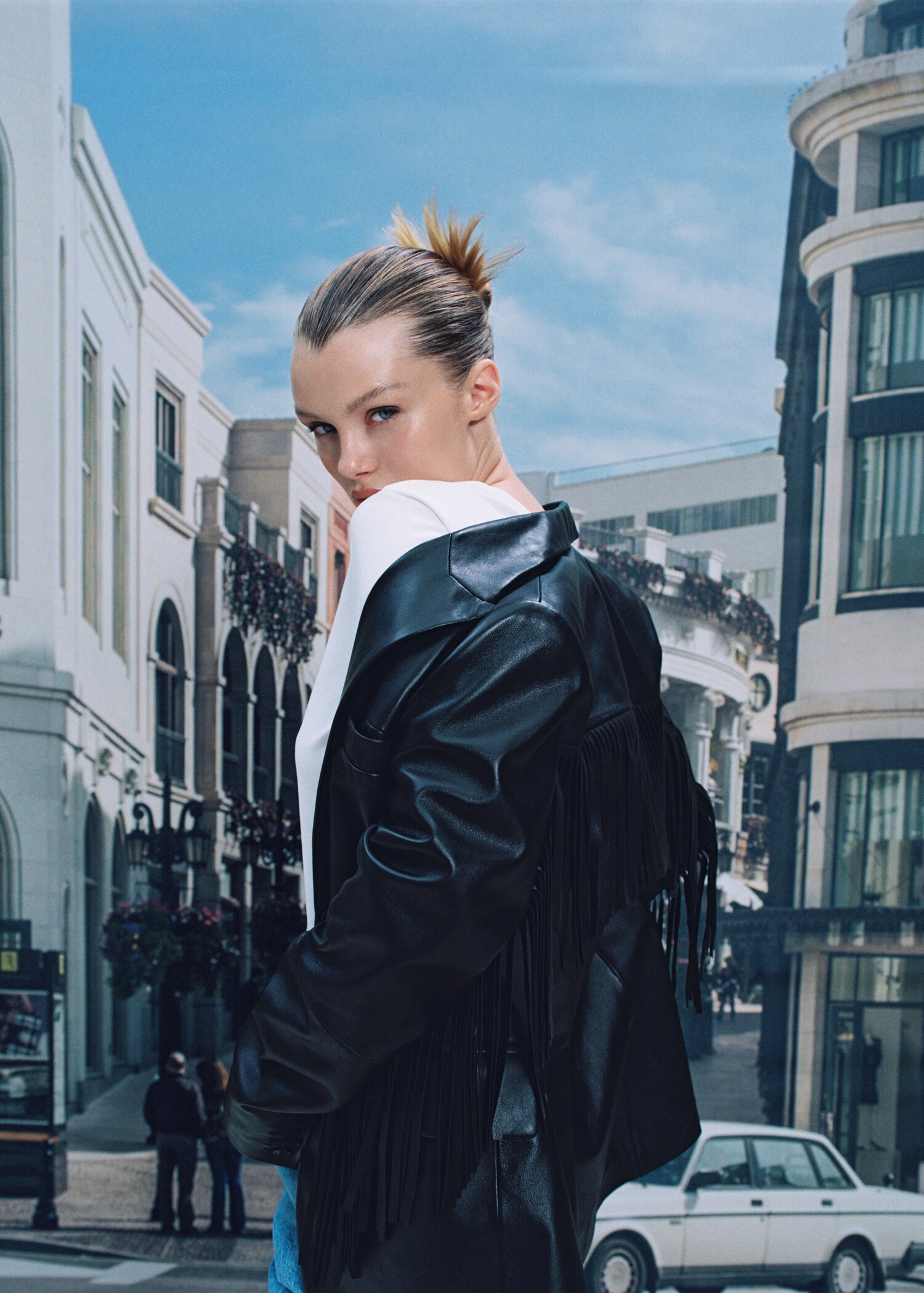 Fringed leather jacket - Details of the article 7