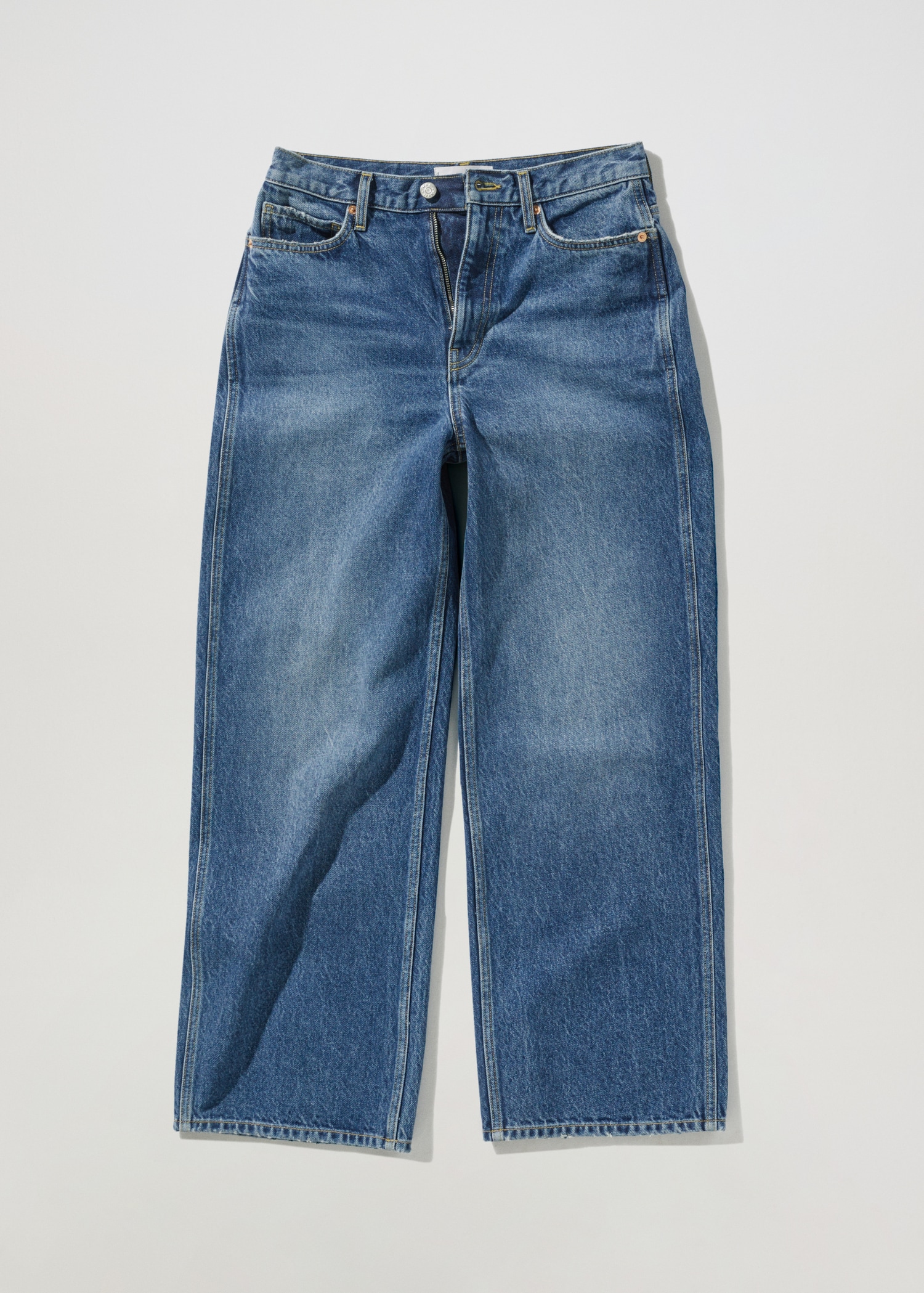 Mid-rise straight jeans - Article without model