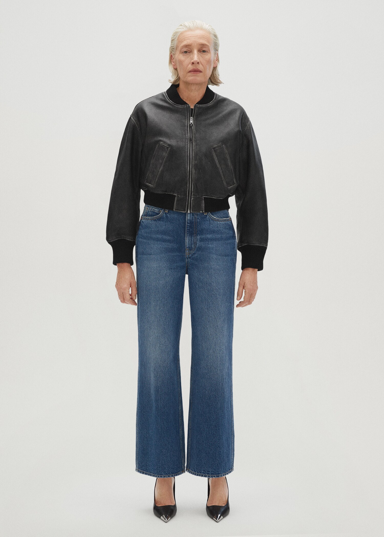 Mid-rise straight jeans - Details of the article 7
