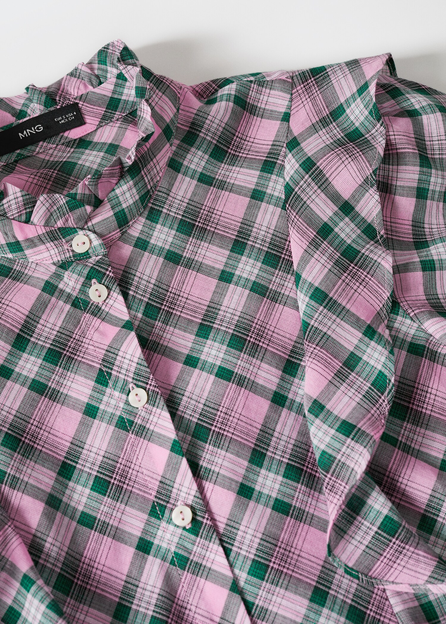 Blouse à carreaux à volant - Détail de l'article 8