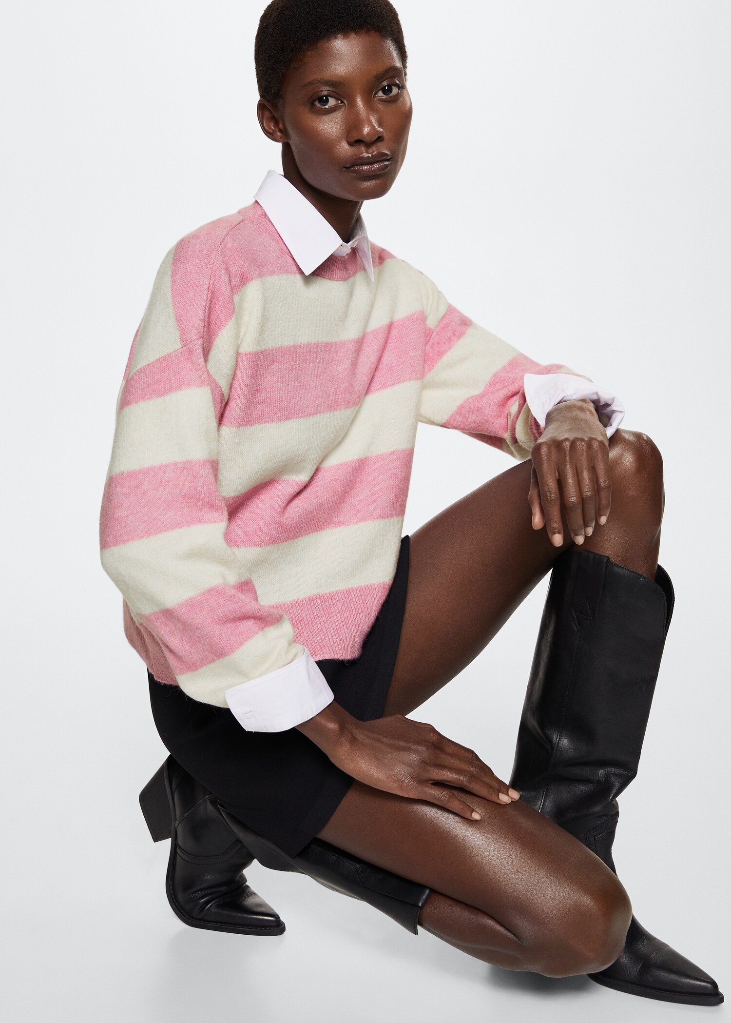 Round-neck striped sweater - Details of the article 2