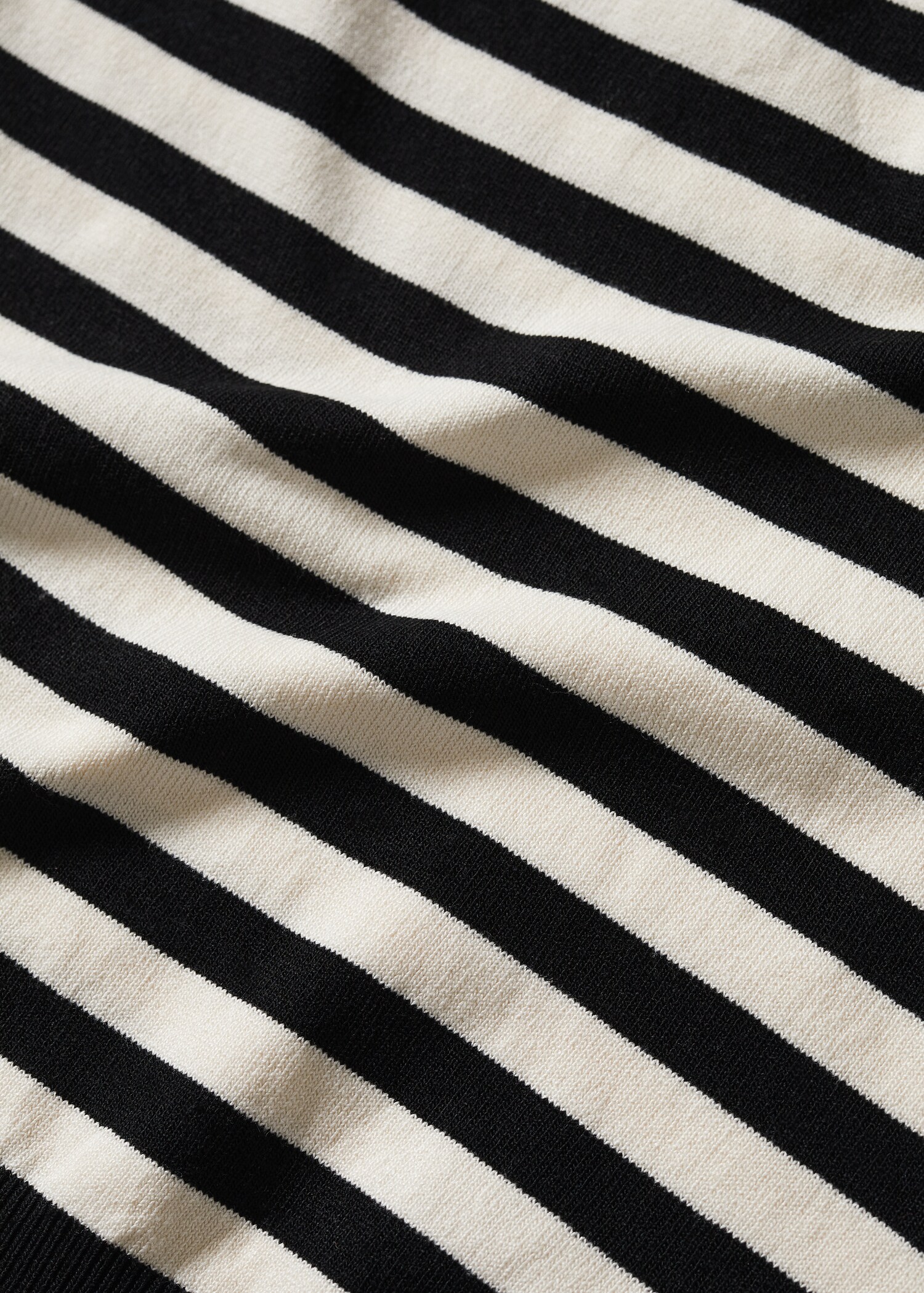 Bow strap top - Details of the article 8